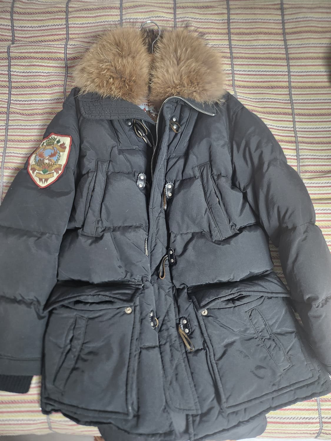 급쳐디스퀘어드 라쿤패딩 48사이즈 상품이미지1