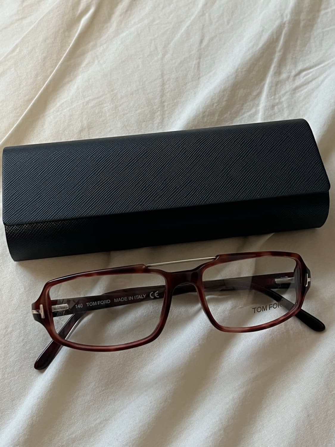 톰포드 TF5018 보잉 투브릿지 뿔테 안경 상품이미지1