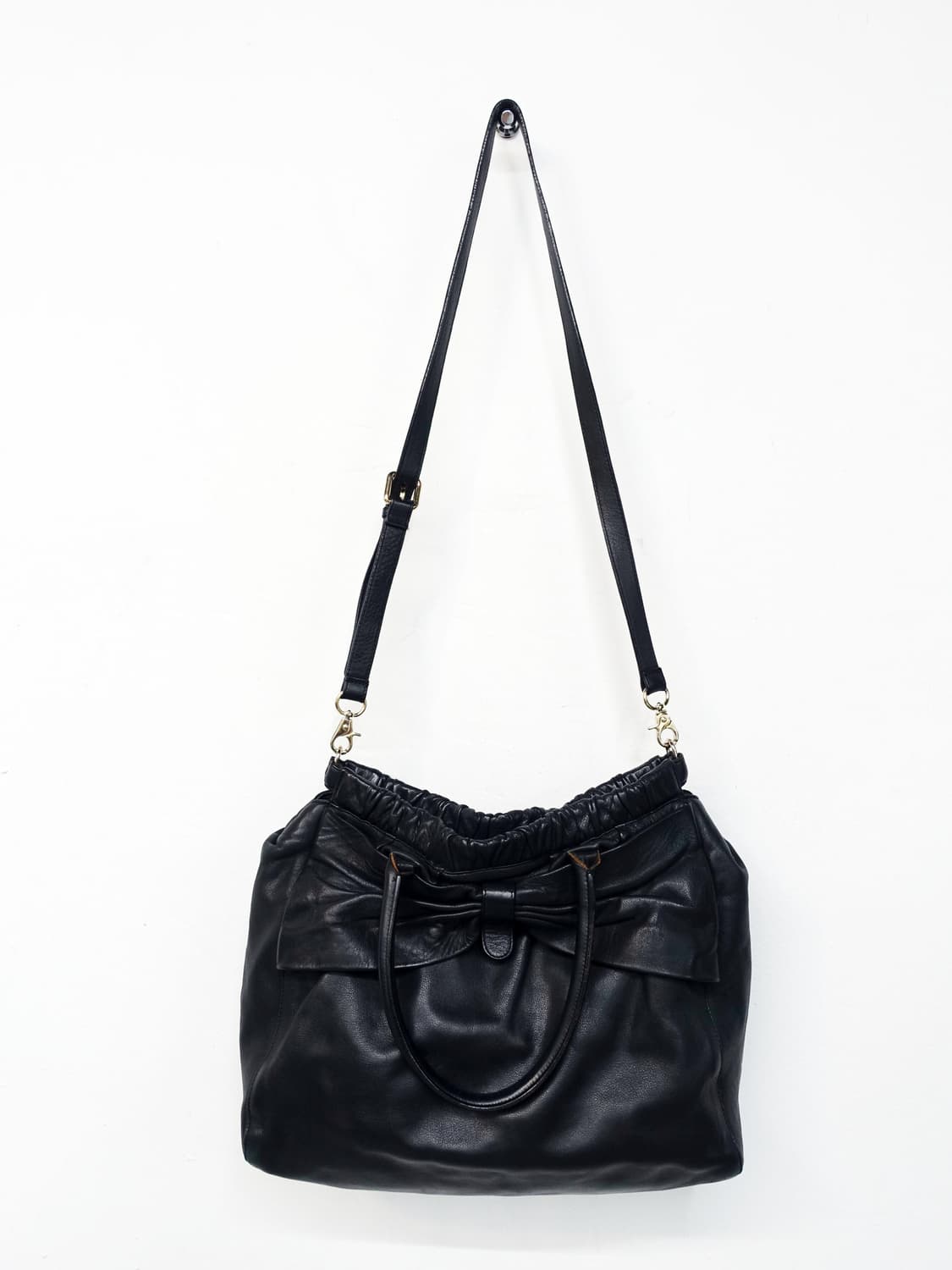 레드 발렌티노 리본 레더 백 상품이미지3