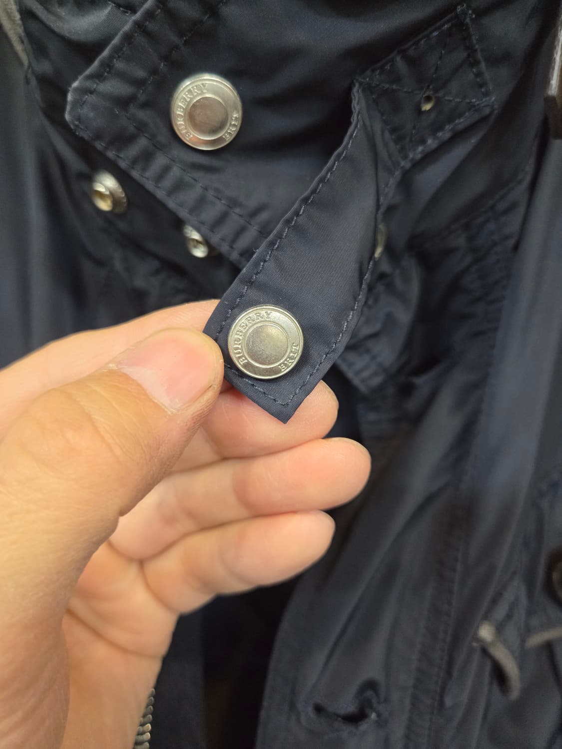 버버리브릿 여성 견장 멀티포켓 레인 바람막이 자켓 L 상품이미지8