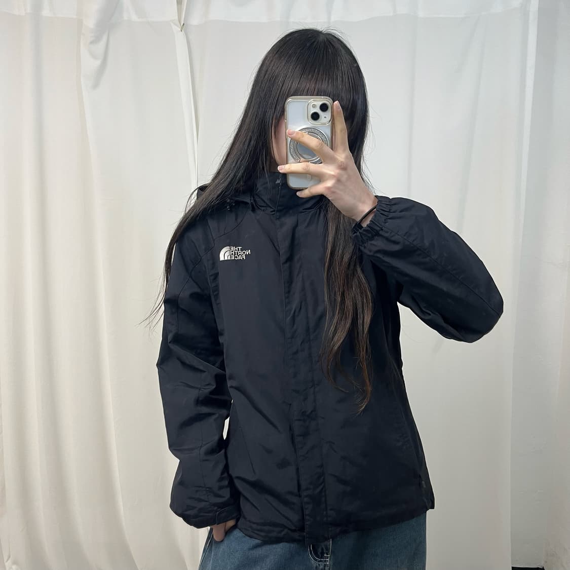 The North Face Black Windbreaker 상품이미지1