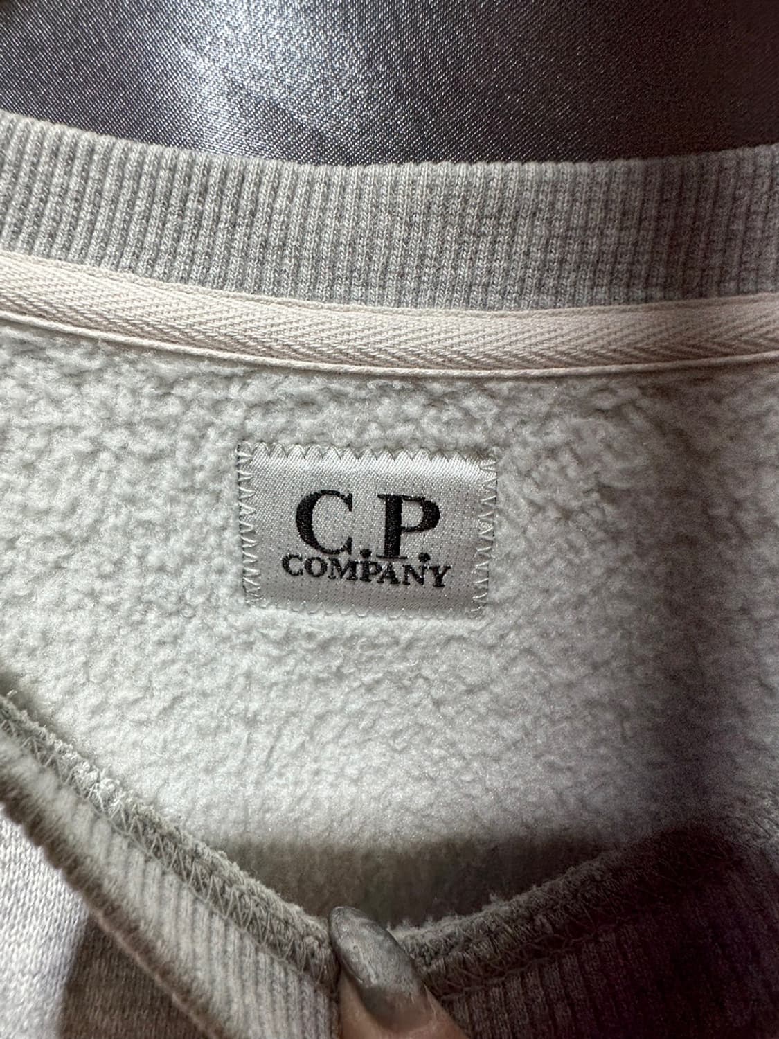 M C.P 컴퍼니 사이드 로고 포인트 맨투맨 상품이미지6