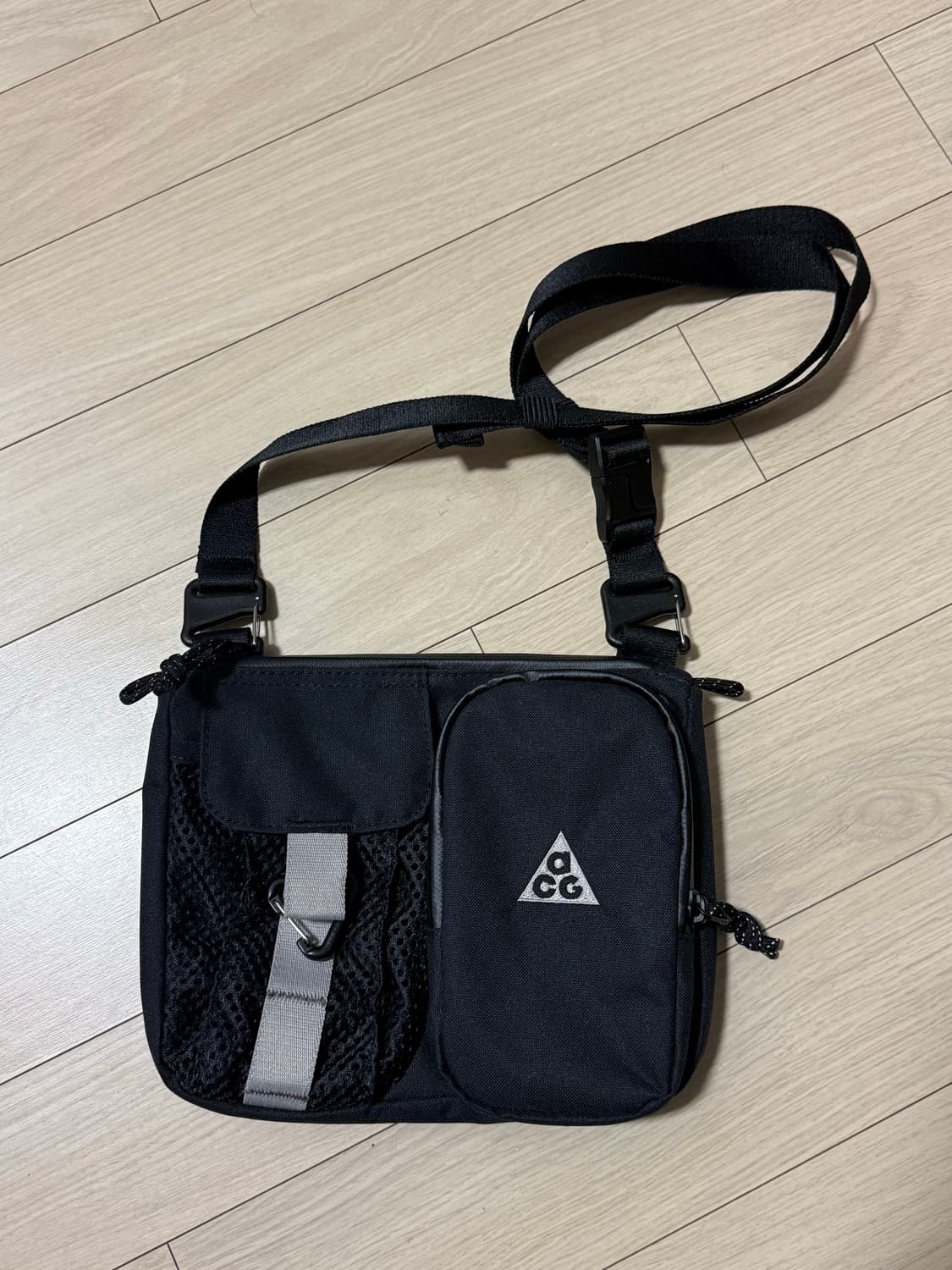 나이키 acg 데이맥스 크로스백 크로스바디백 3L 상품이미지1