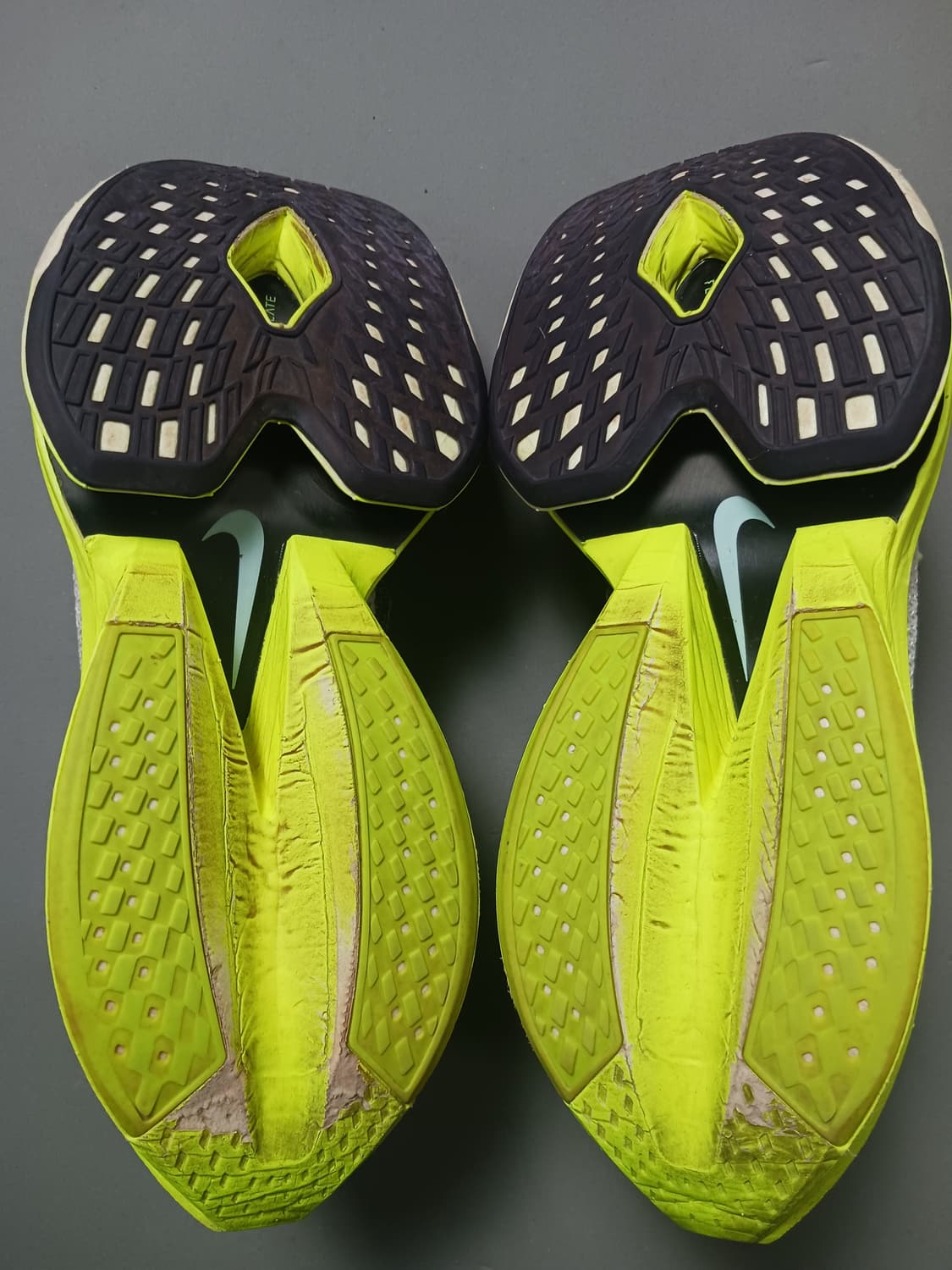 [260] 정품 나이키 에어줌 알파 플라이 넥스트% 2 민트 폼 운동화 상품이미지9