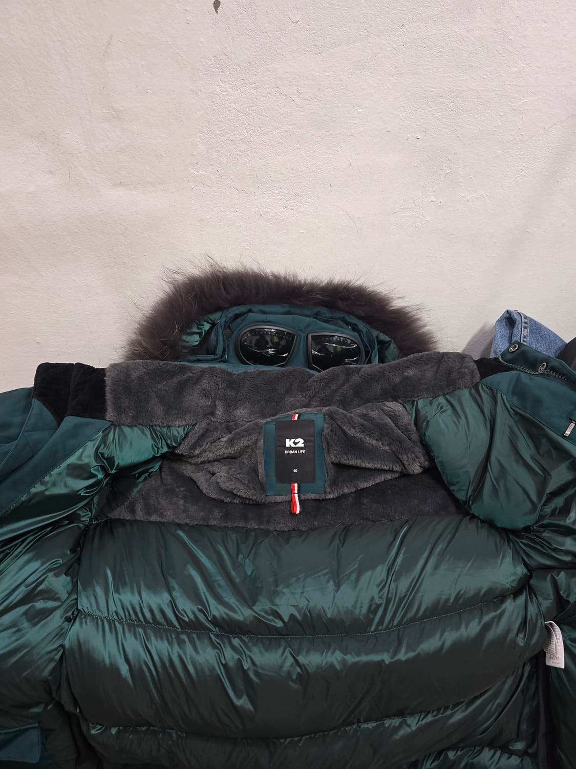 K2 고스트 구스다운 고어텍스  천연모피 패딩 상품이미지5