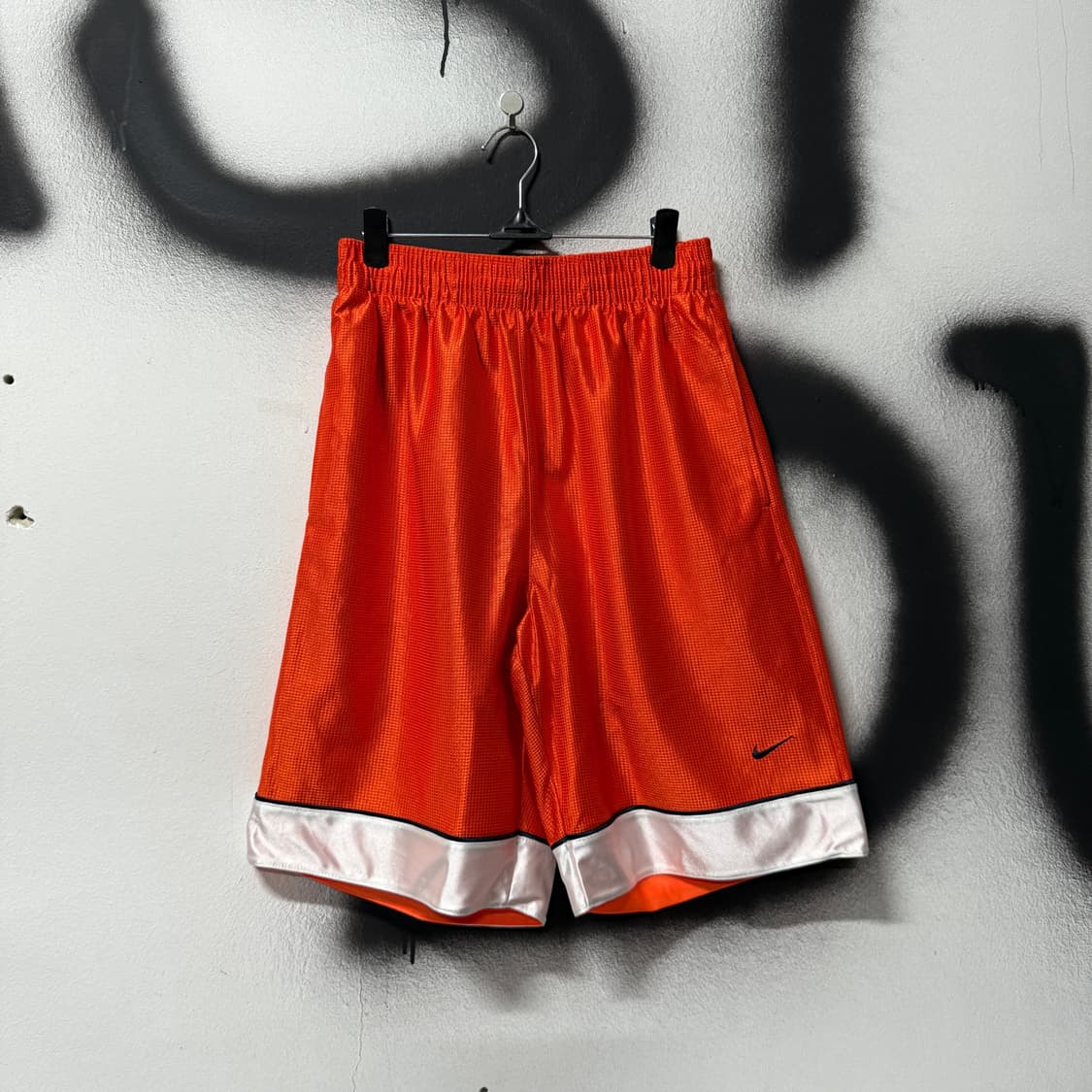 00s 나이키 올드스쿨 스몰 스우시 바스켓 볼 쇼트 팬츠 상품이미지1