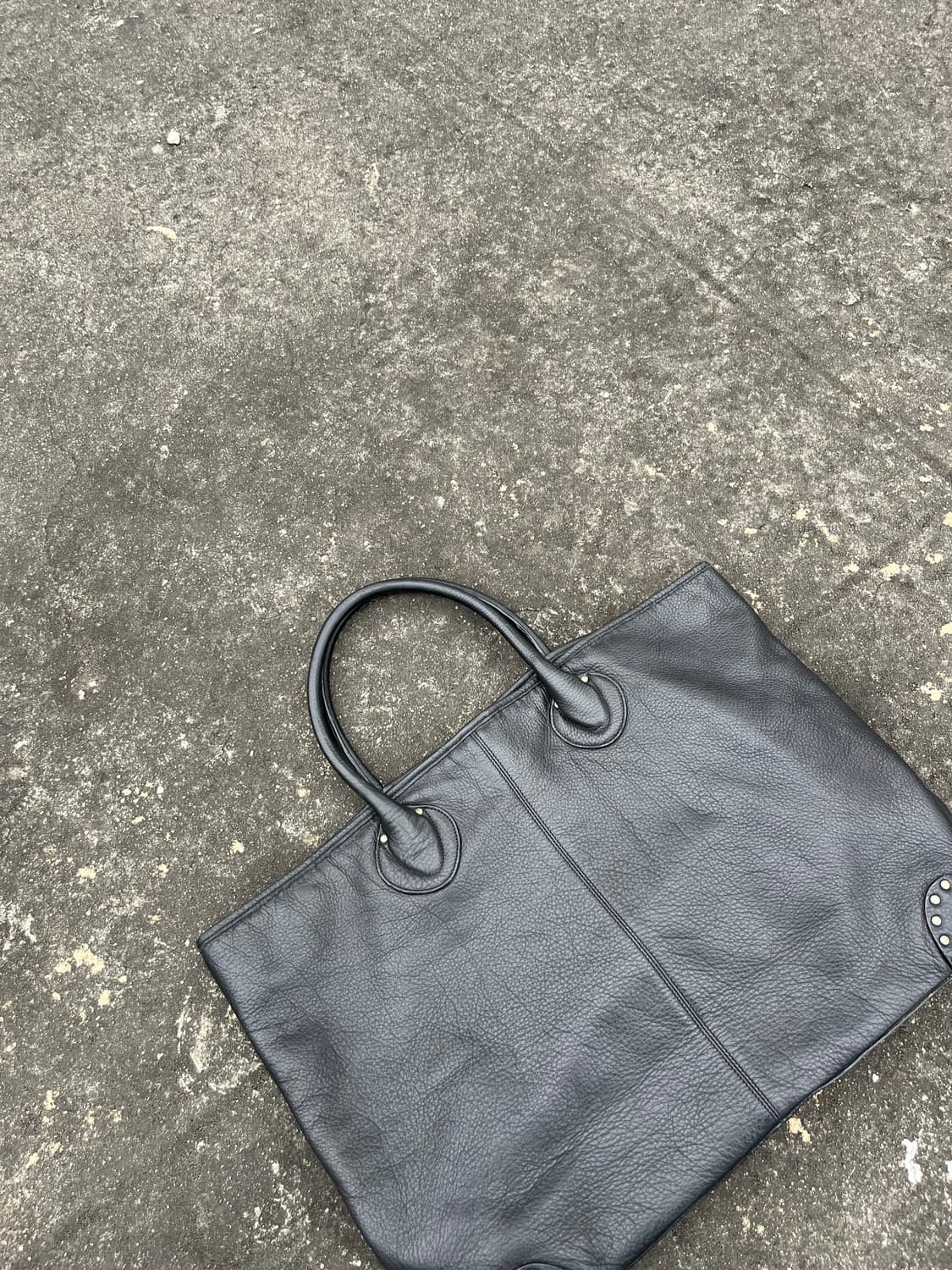 Vintage 리얼레더 스터드 토트백 상품이미지2