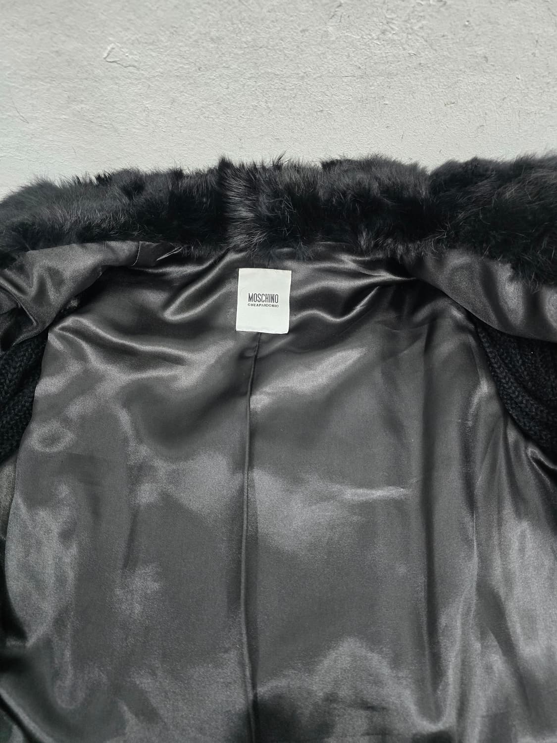 모스키노 블랙 퍼 니트 가디건 상품이미지4