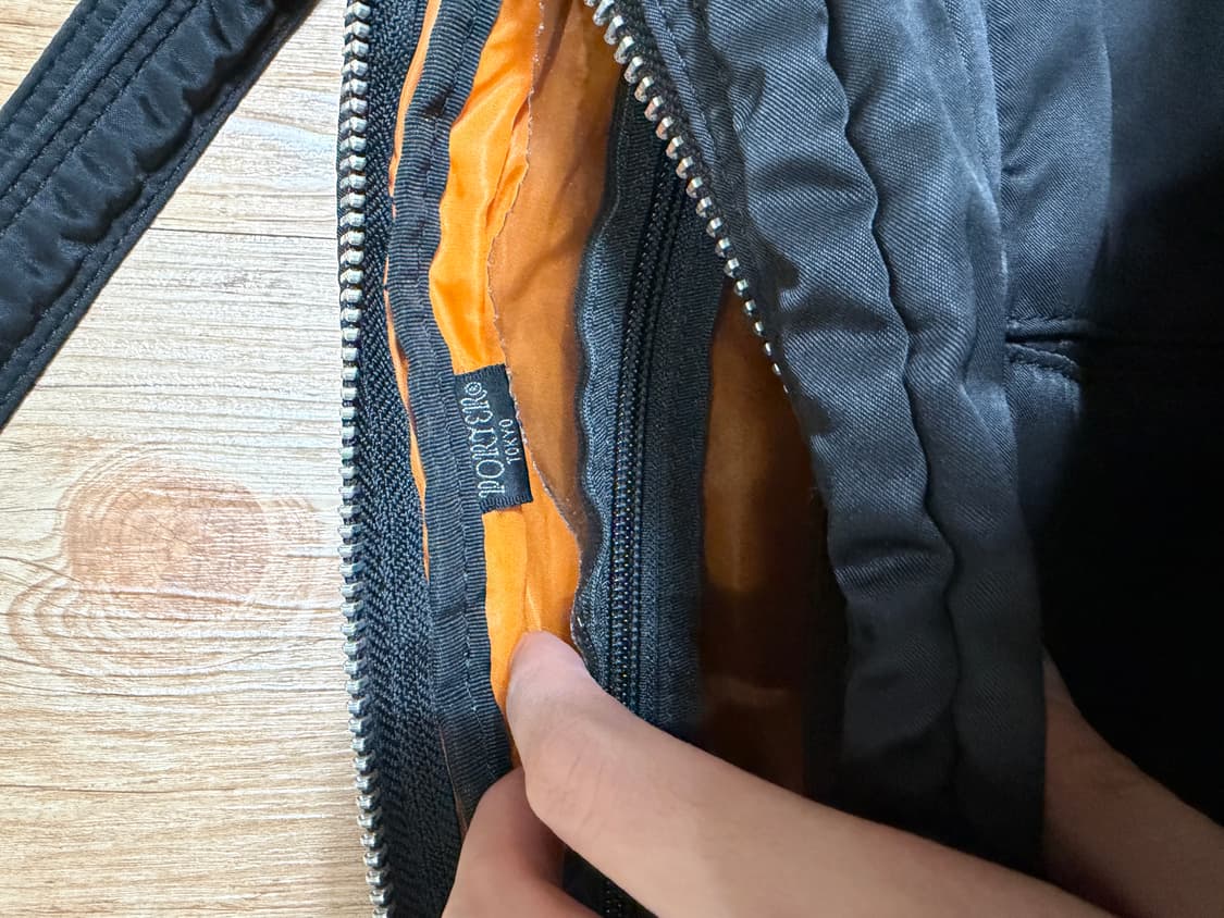 PORTER 요시다 포터 반달 숄더백 블랙 상품이미지8