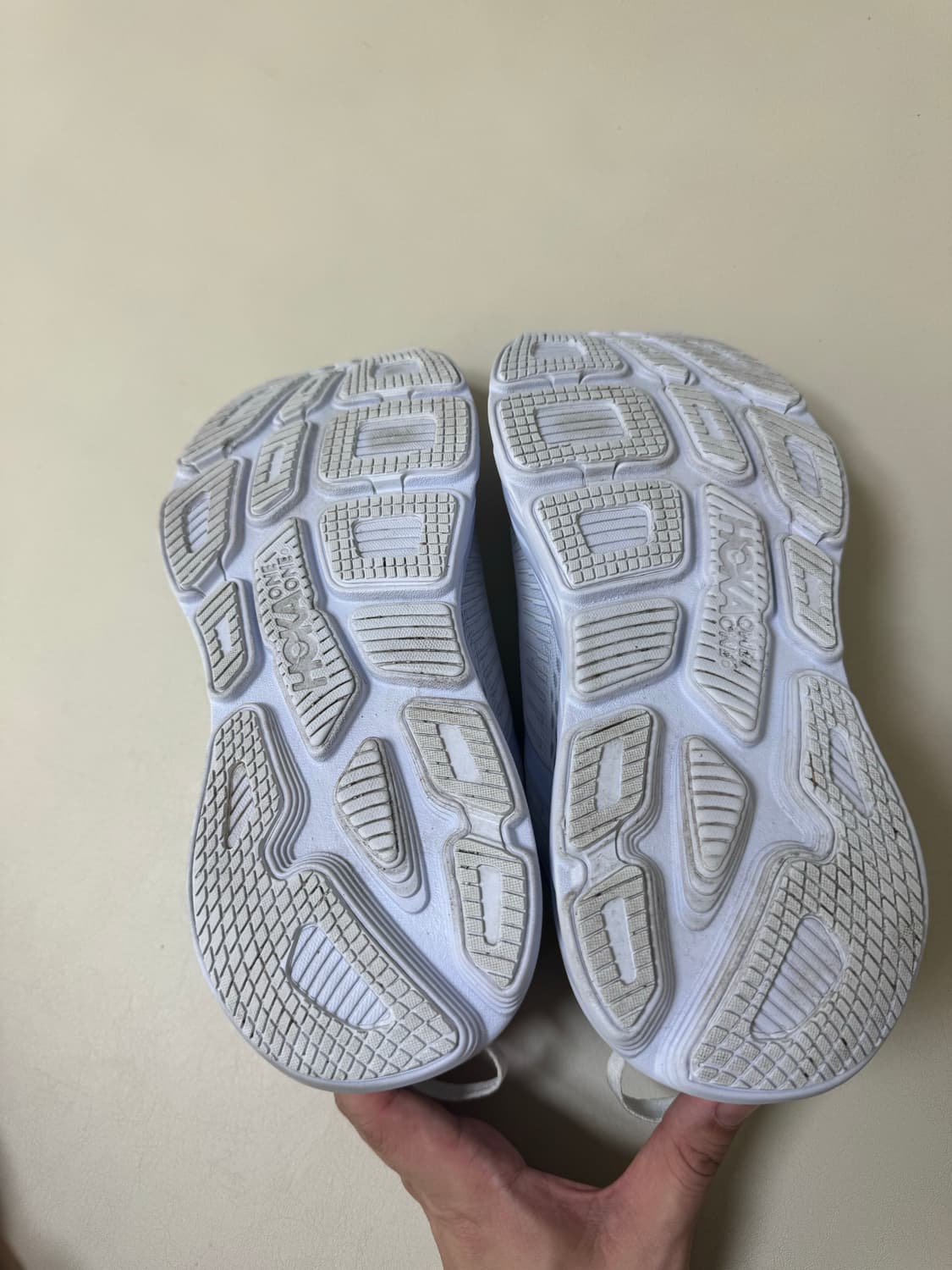 호카 본디 화이트 265 상품이미지3