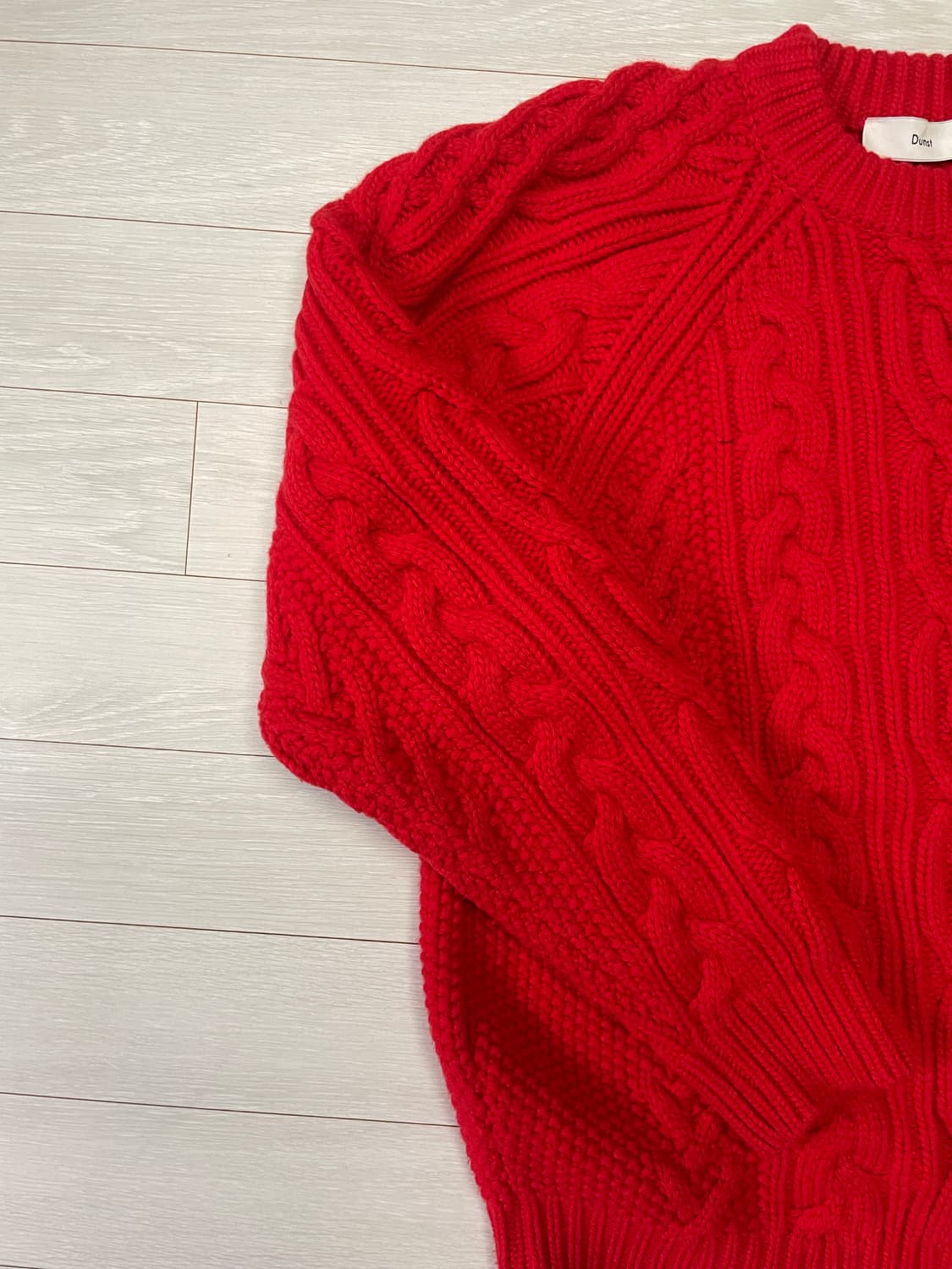 던스트 UNISEX CLASSIC FISHERMAN SWEATER RED 상품이미지5