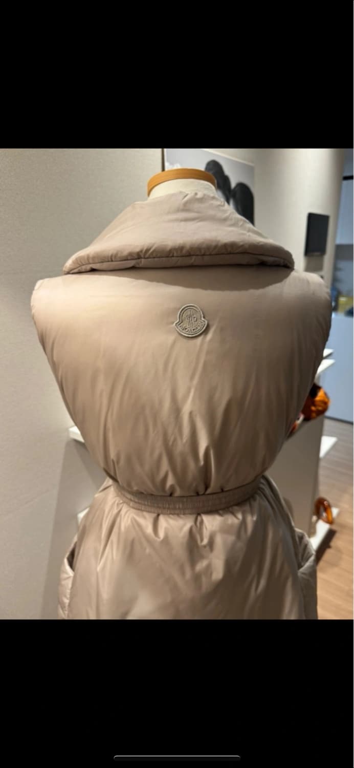몽클레어 세이블 슬리브리스 패딩 00 상품이미지3