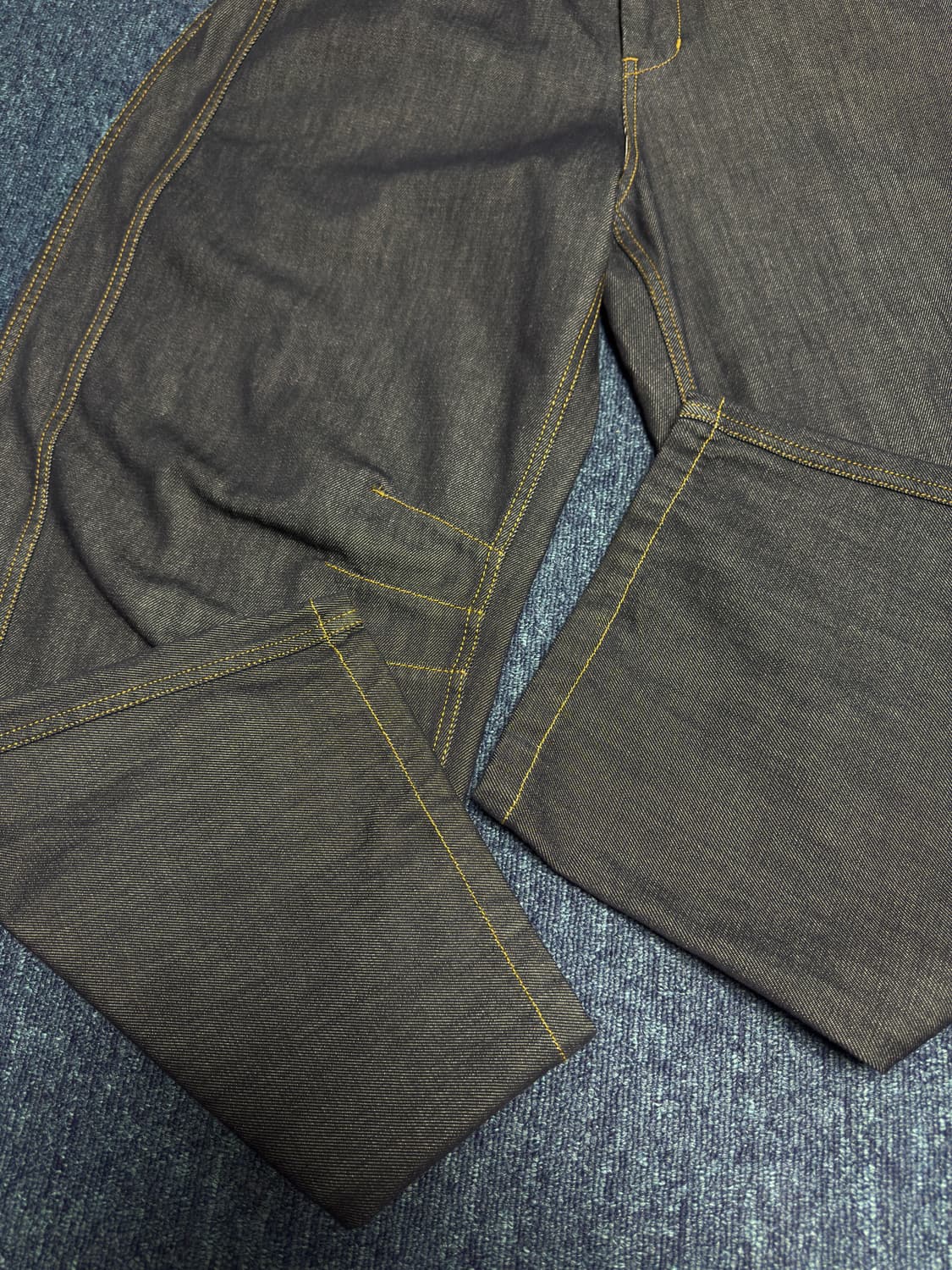 [새상품급, 3] 9999아카이브X허율 테크니컬 커브드 데님 팬츠 상품이미지4