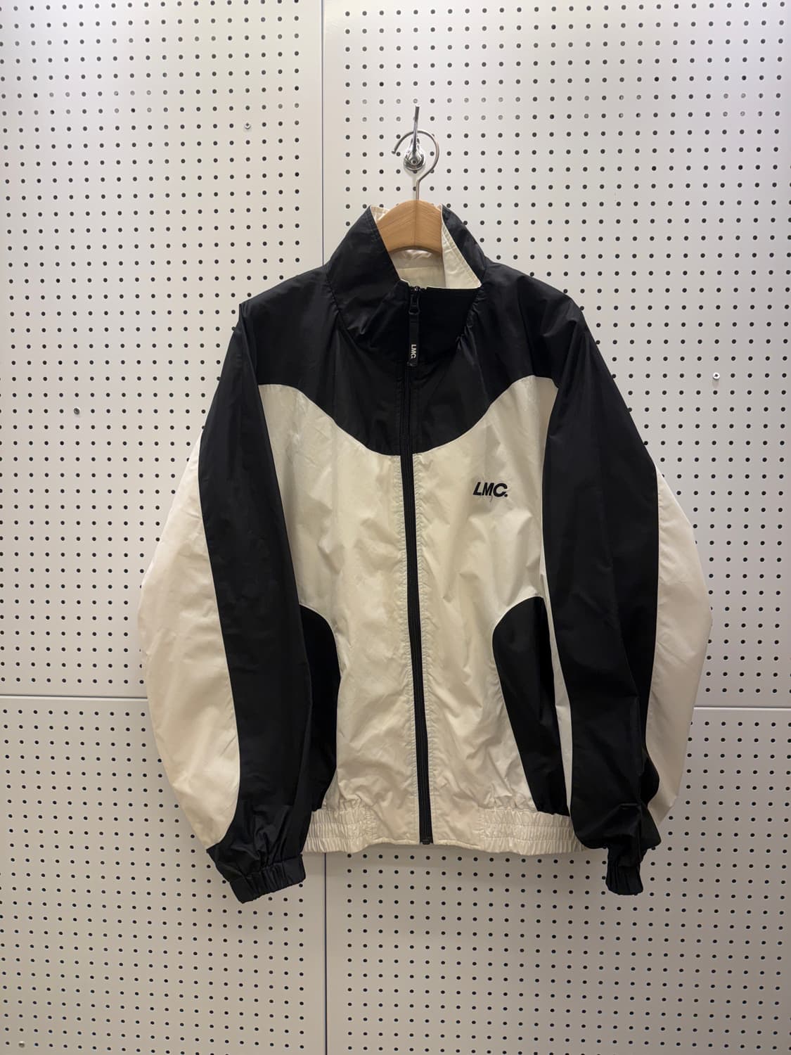 Lmc 빅로고 투톤 나일론 바람막이 U284 상품이미지2