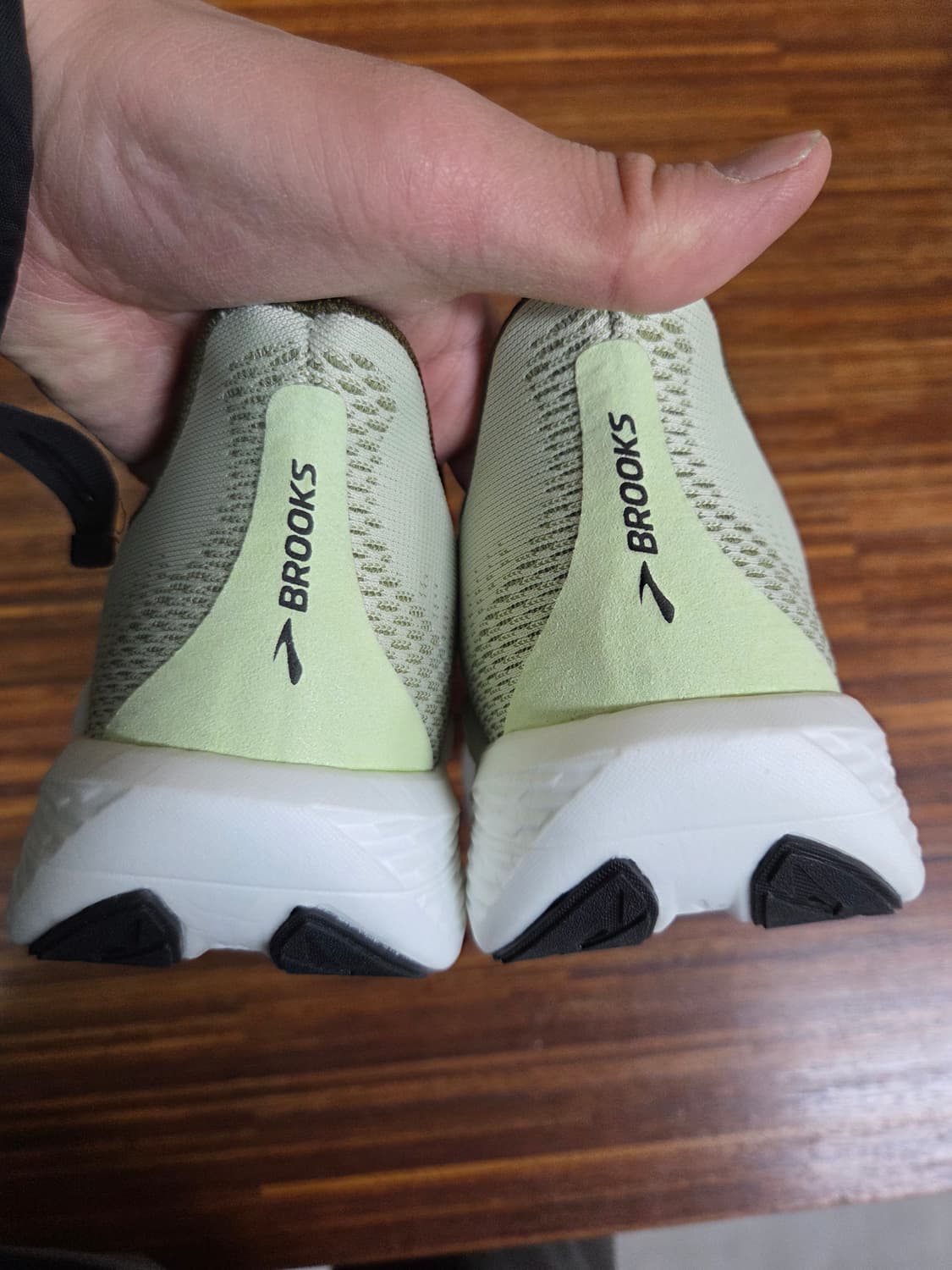 브룩스 하이페리온 맥스 러닝화 280 상품이미지4