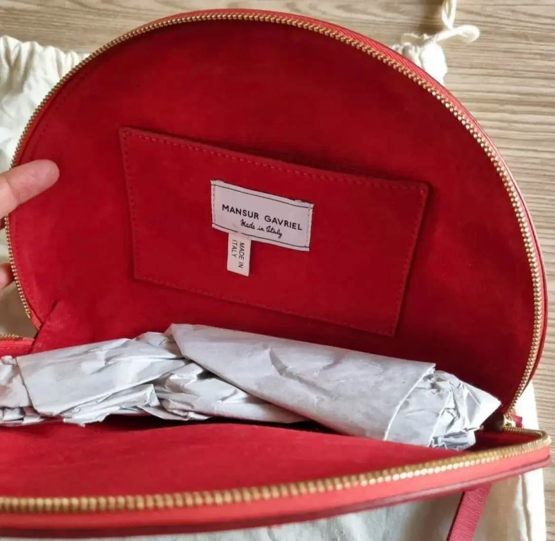 MANSUR GAVRIEL 만수르 가브리엘 하프문 클러치 상품이미지2