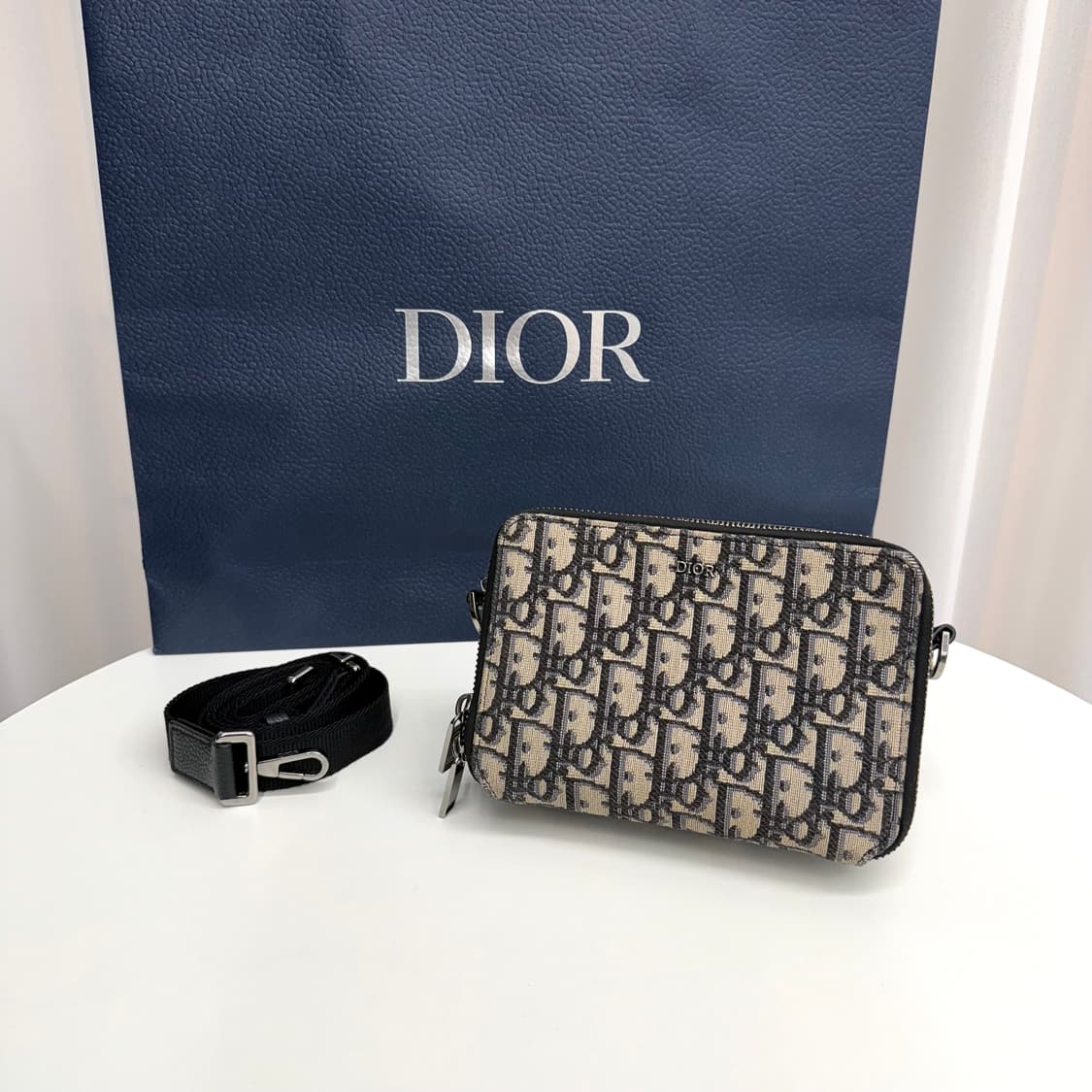 [정품] 디올 오블리크 스트랩 파우치 메신저 크로스백 상품이미지1