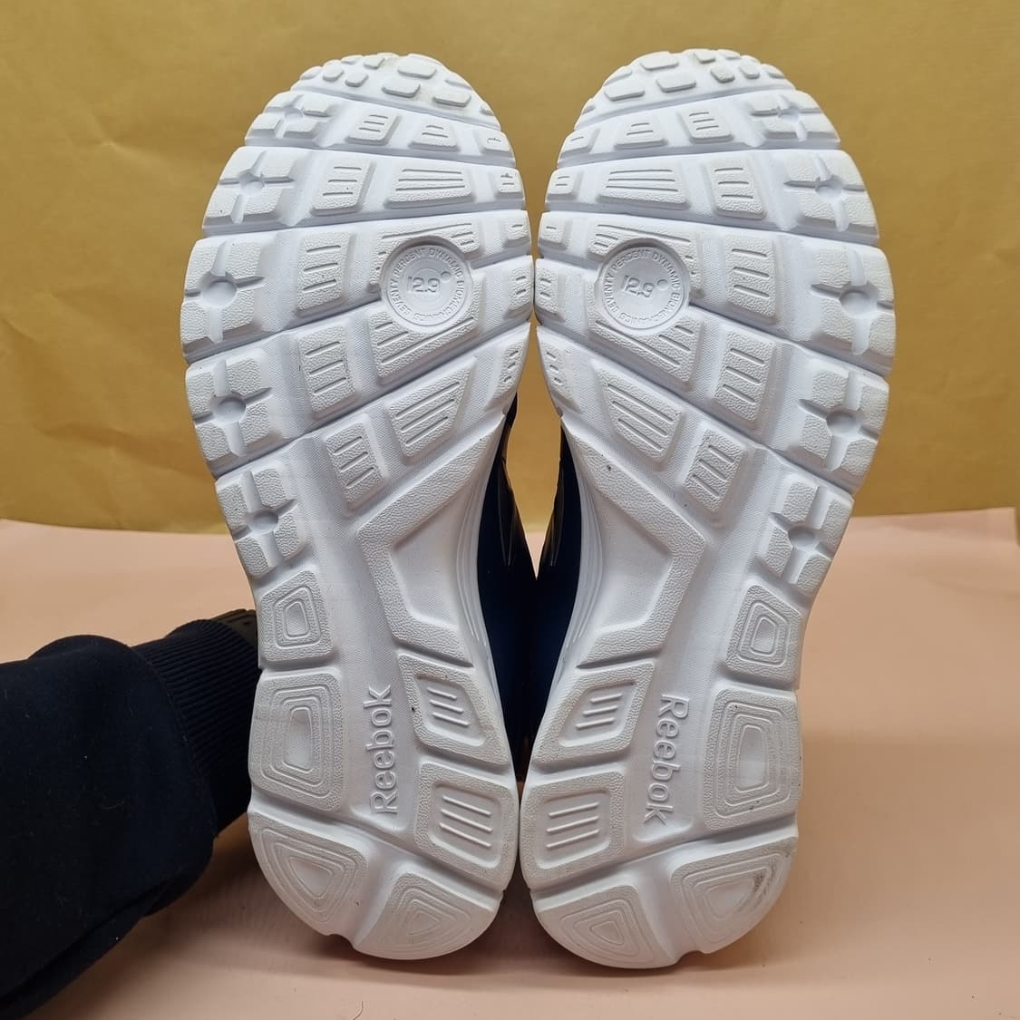 리복 런슈프림4.0 남성운동화260 상품이미지3