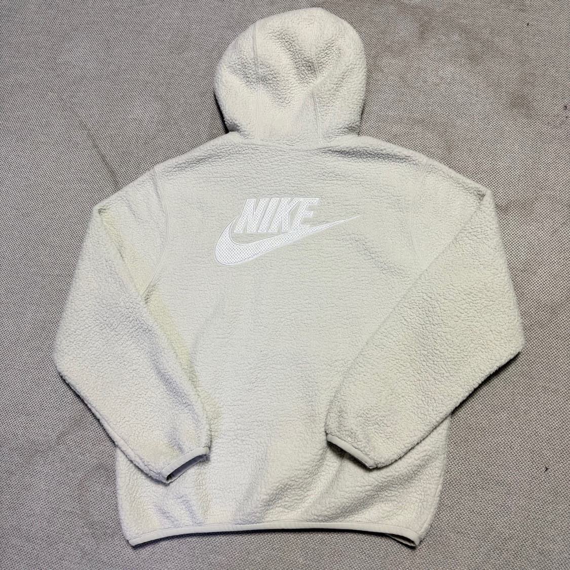 나이키 NSW 에센셜+ 셰르파 풀오버 후드 라이트 본 상품이미지6