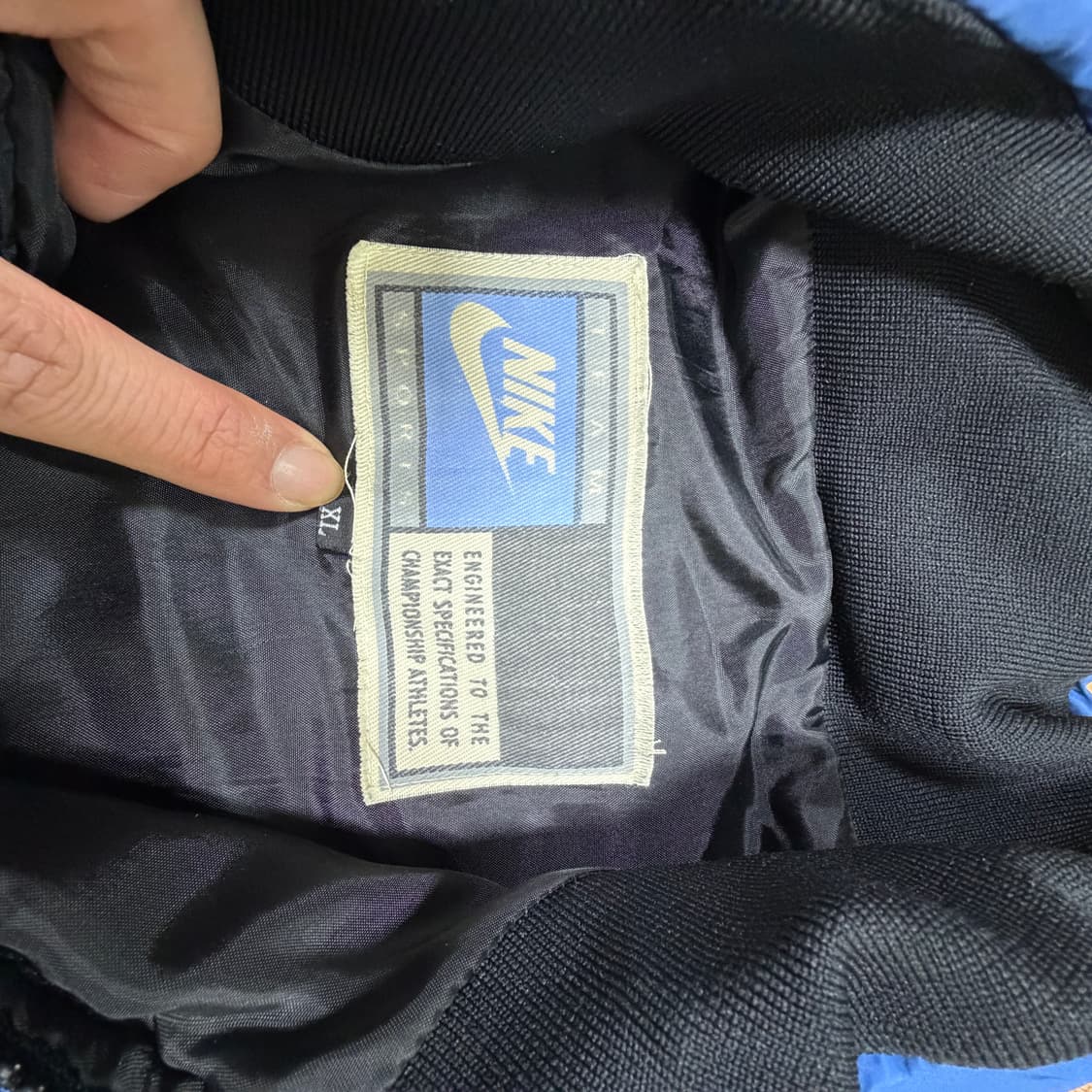 나이키 90s 올드스쿨 맨유 패딩 상품이미지4