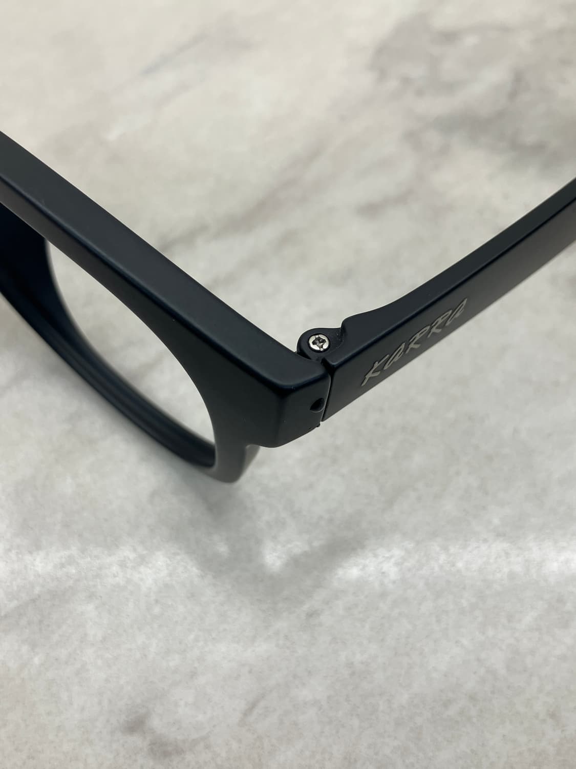 카라 KARRA 매트 블랙 와이드 라운드 빅 뿔테 안경 상품이미지2