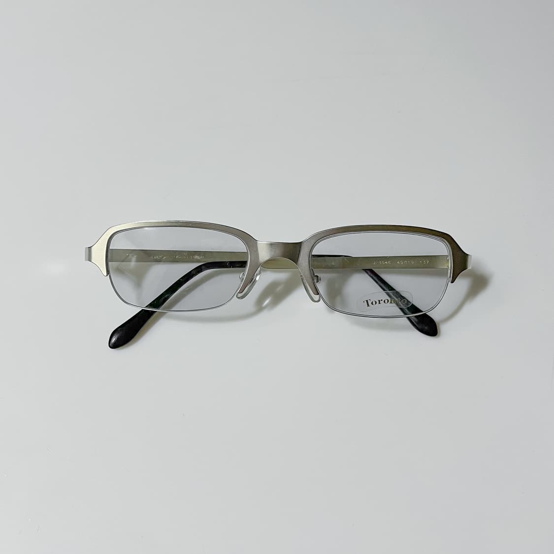 빈티지 실버 무광 반무테 안경 상품이미지2