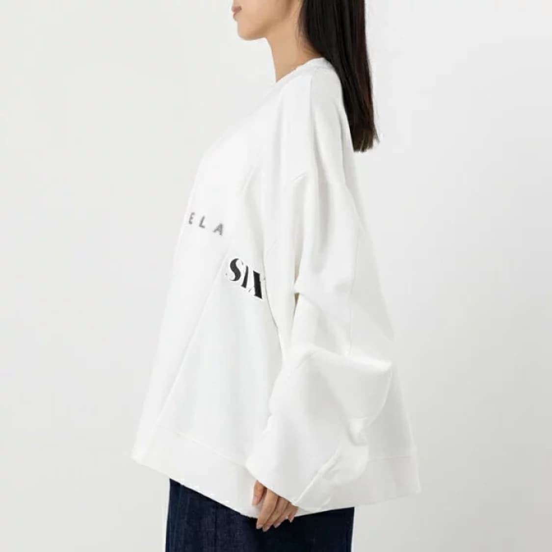 새상품 메종 마르지엘라 MM6 오버핏 스웻셔츠 상품이미지2