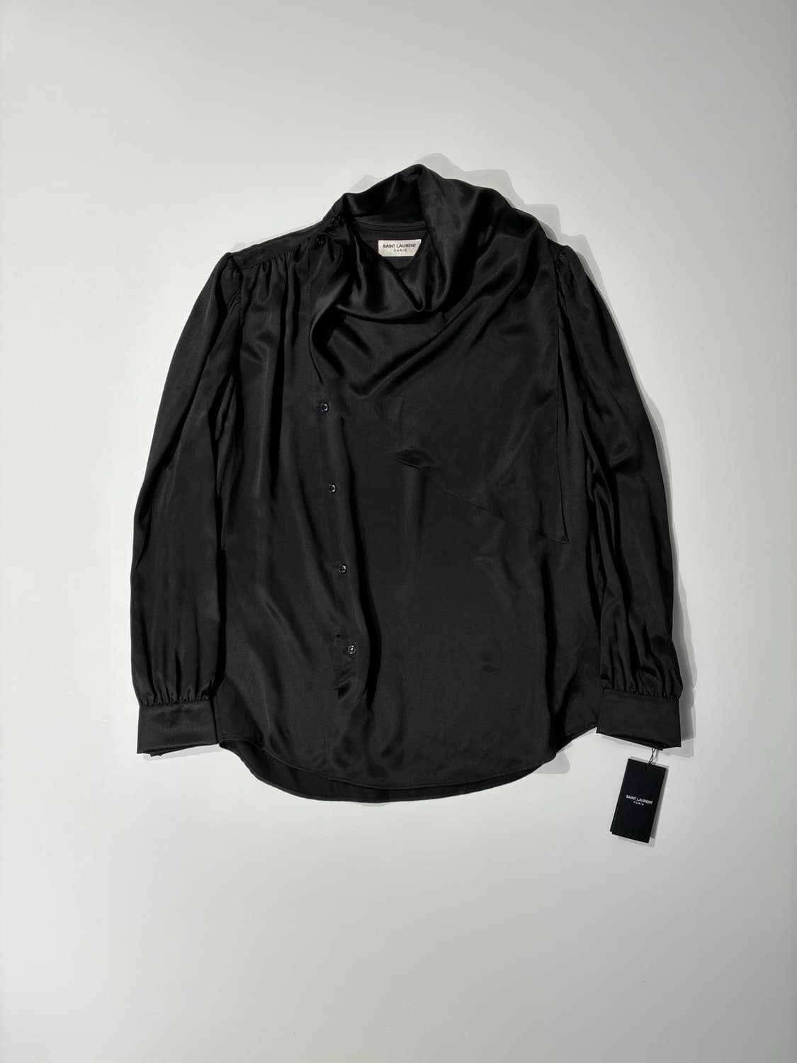 SAINT LAURENT 생로랑 스카프 실크 셔츠 블랙 40사이즈 상품이미지2