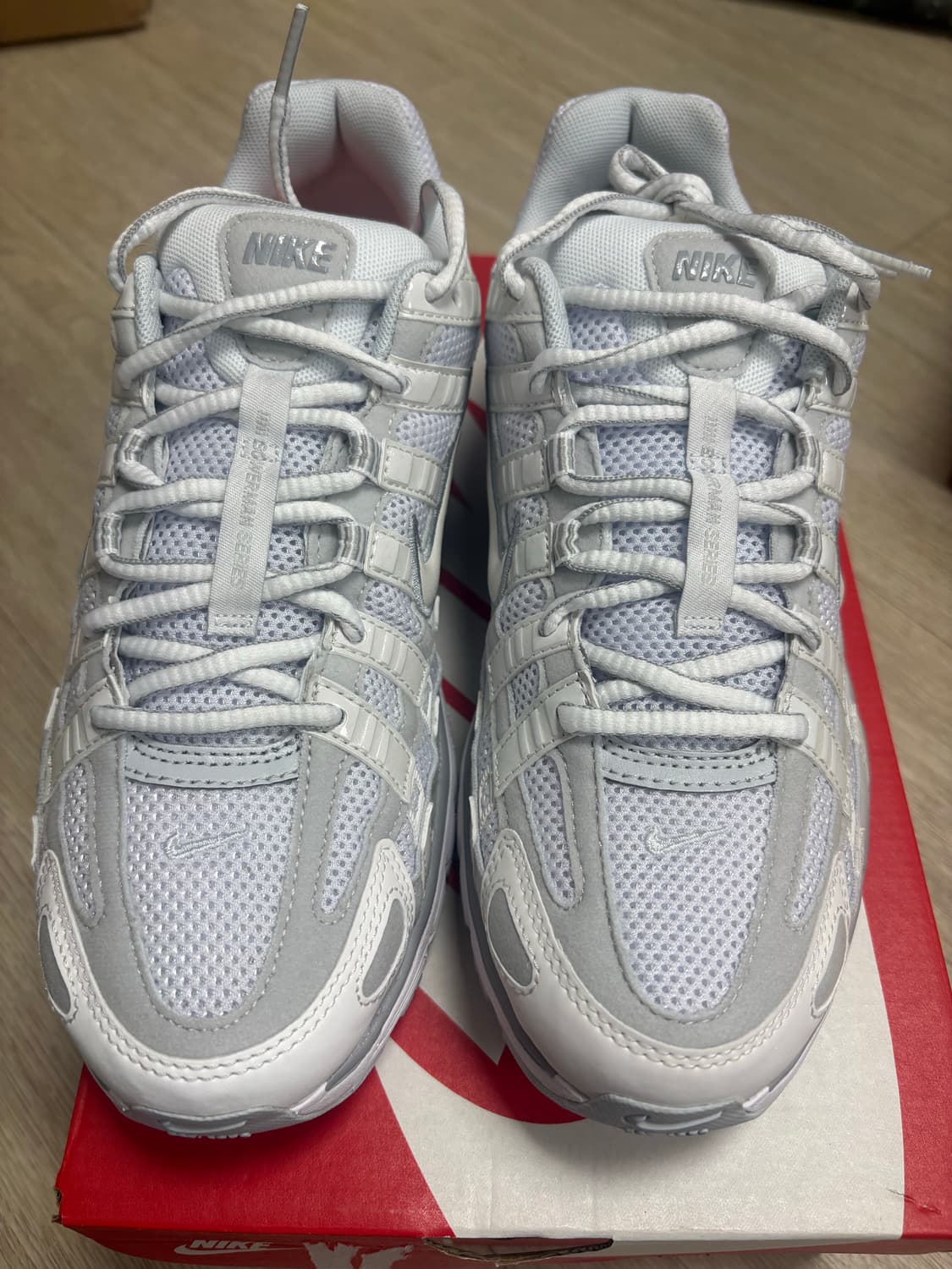 나이키 P-6000 화이트 260 상품이미지3