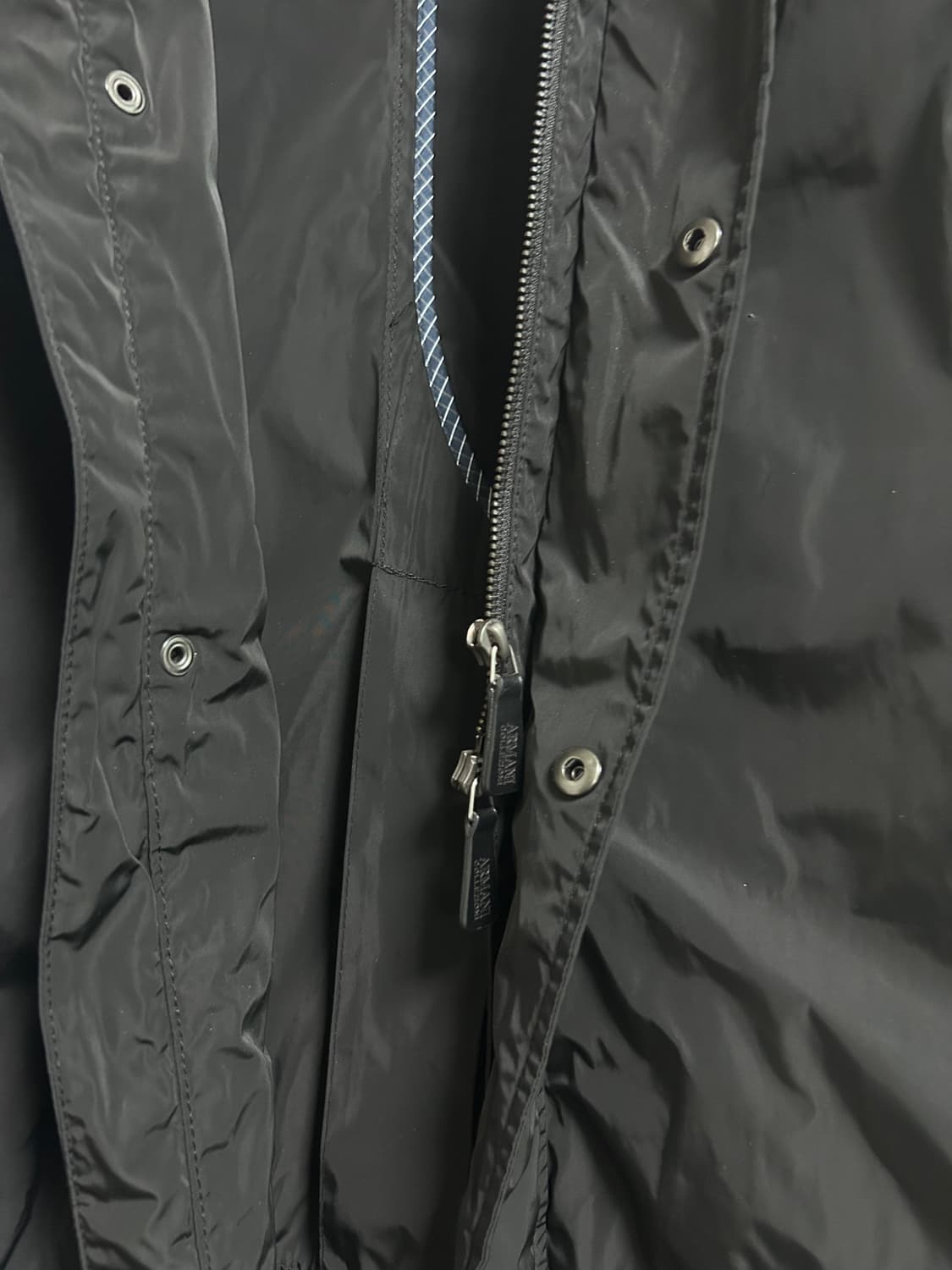 아르마니 꼴레지오니 나일론 코트 상품이미지10