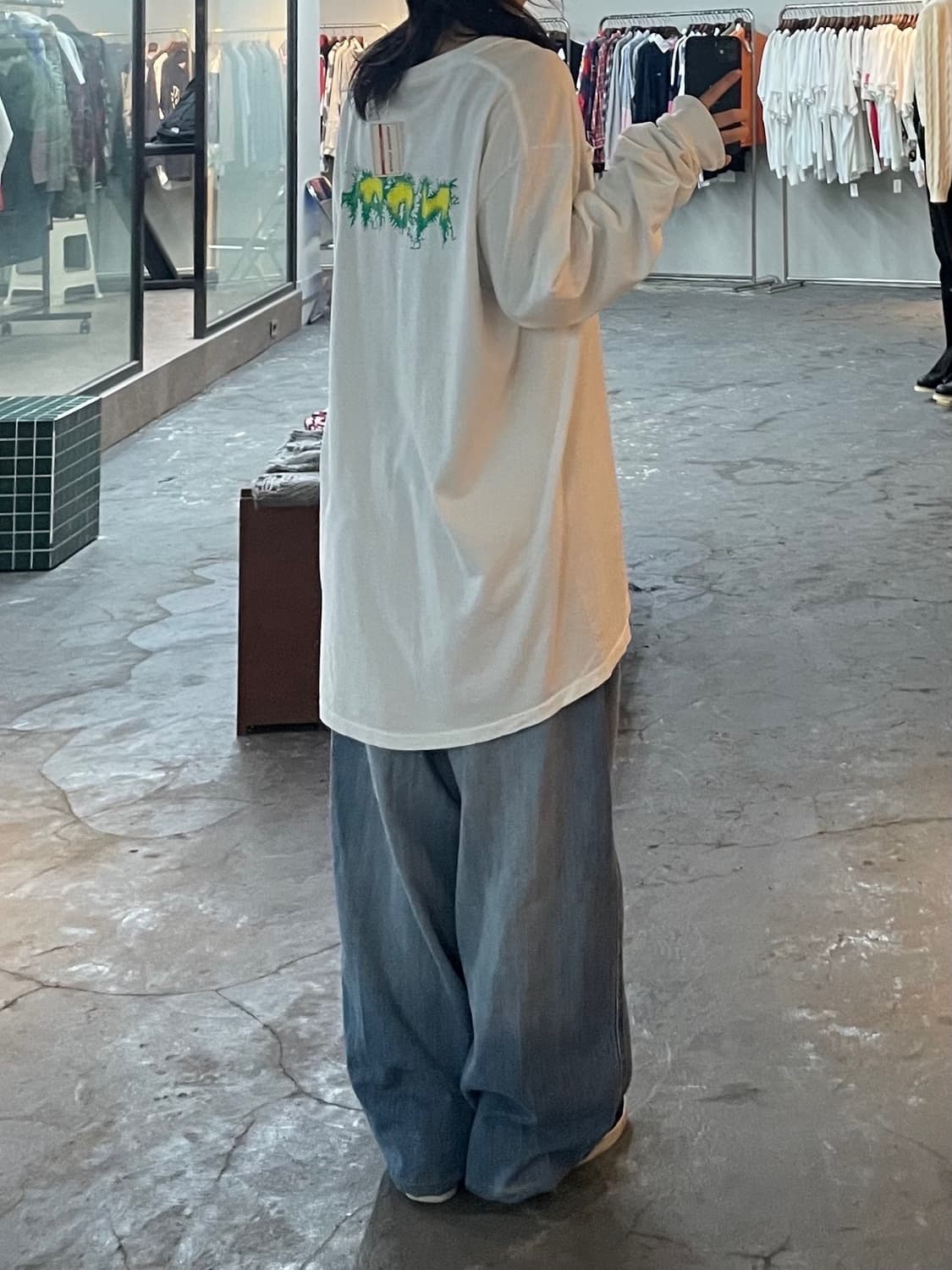 노아 원포켓 백프린팅 롱슬리브 H777 상품이미지2