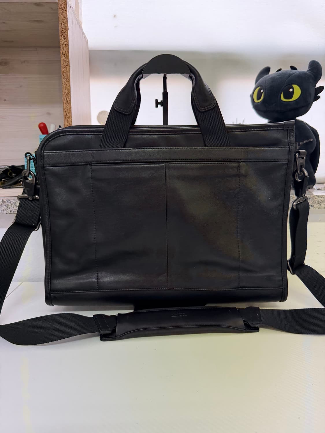 정품) TUMI 투미 블랙 가죽 서류 가방  상품이미지6