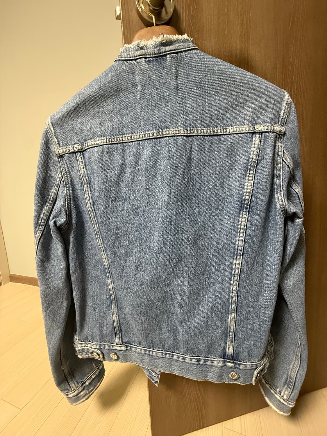 아크네 논카라 청자켓 46 상품이미지2