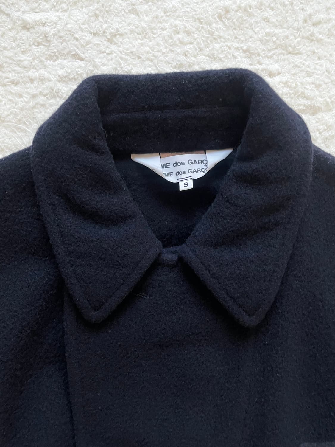 꼼데가르송 언발 버튼 울코트 상품이미지2