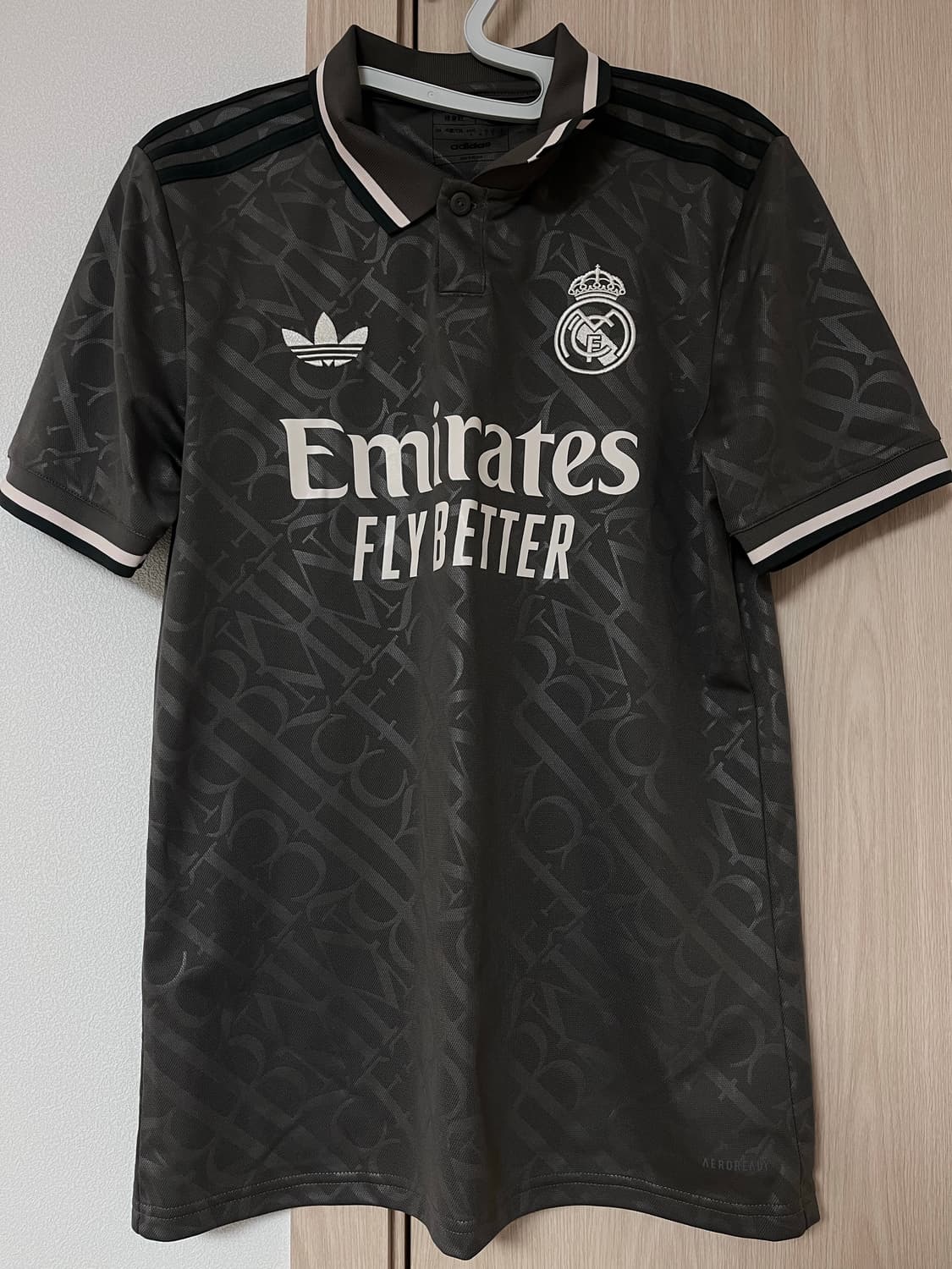 레알마드리드 써드 유니폼 상품이미지1