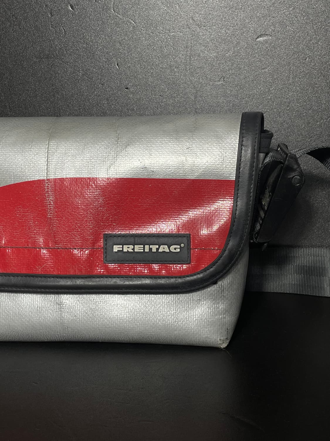 프라이탁 하와이파이브오 메신저백 F41 Hawaii Five O 상품이미지4