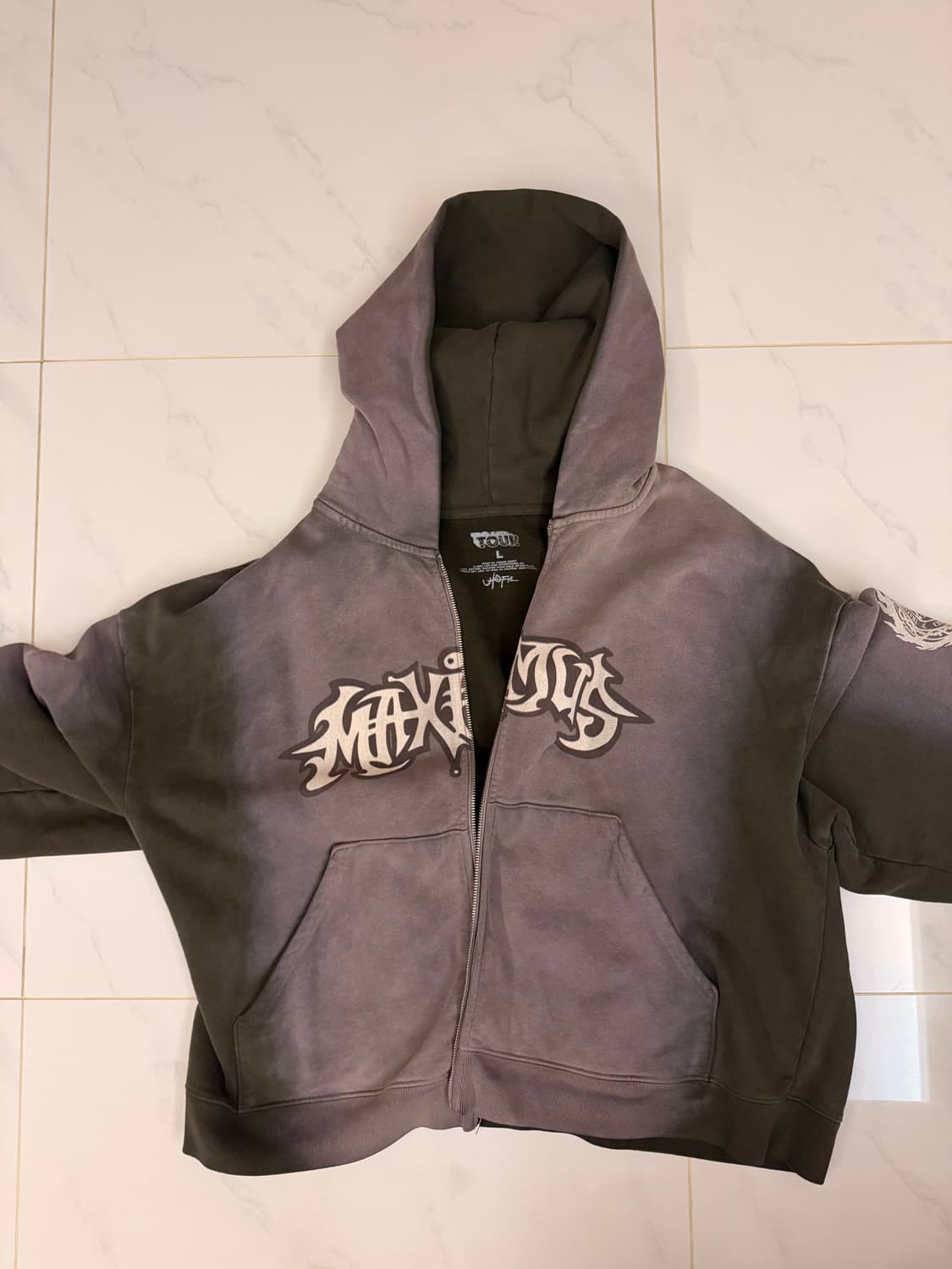 트래비스 스캇 내한 MD 후드집업 상품이미지2