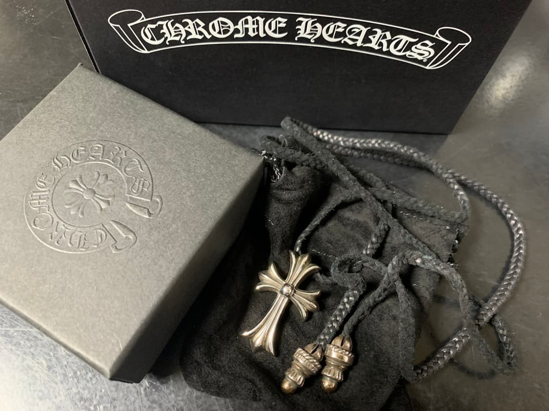 크롬하츠 CH 크로스 펜던트 가죽 목걸이 레더 펜던트 상품이미지2