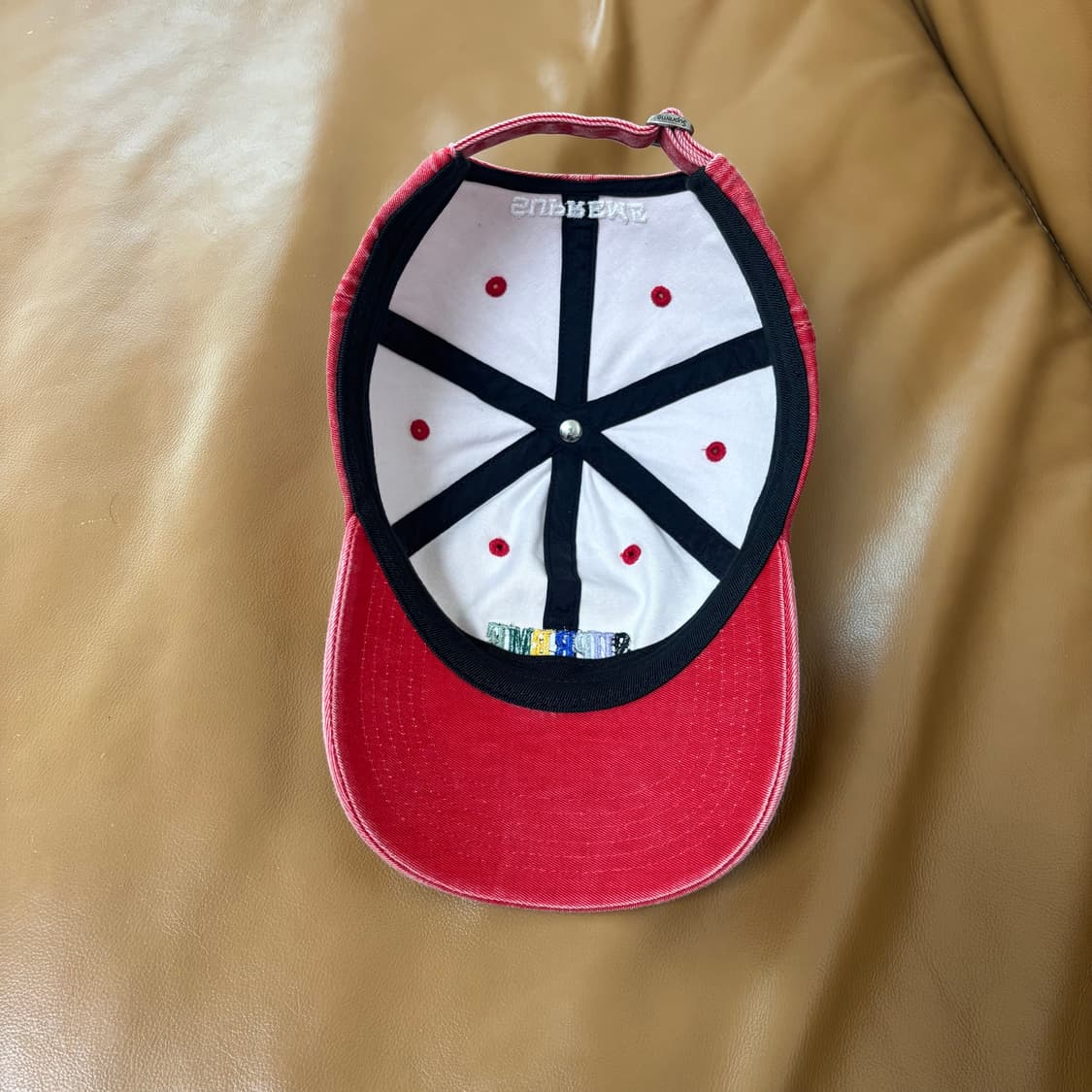 슈프림 6패널 볼캡 모자 피그먼트 워시드 레드 멀티 컬러 로고 상품이미지6