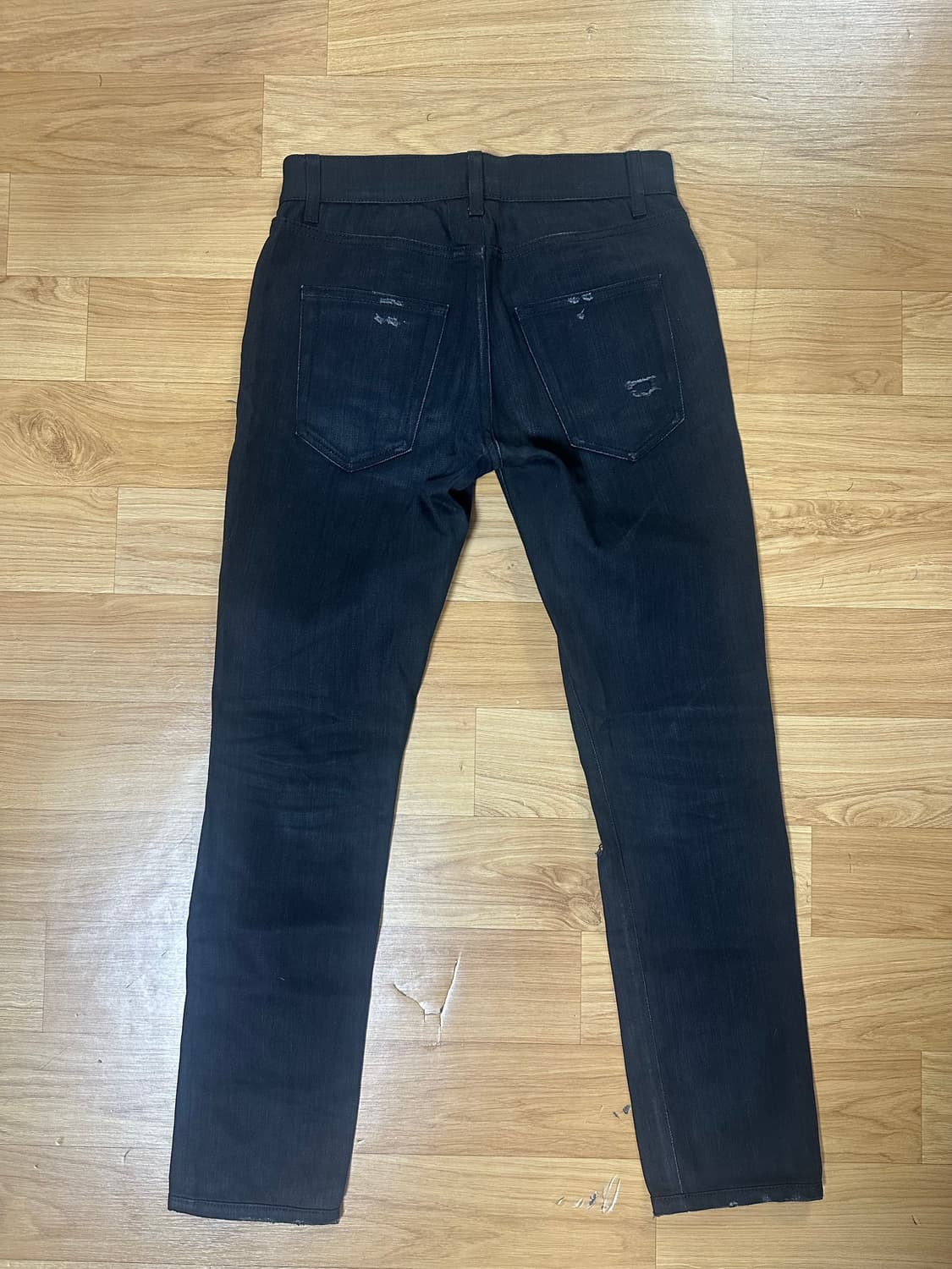 생로랑 디스트로이드진 28 상품이미지2