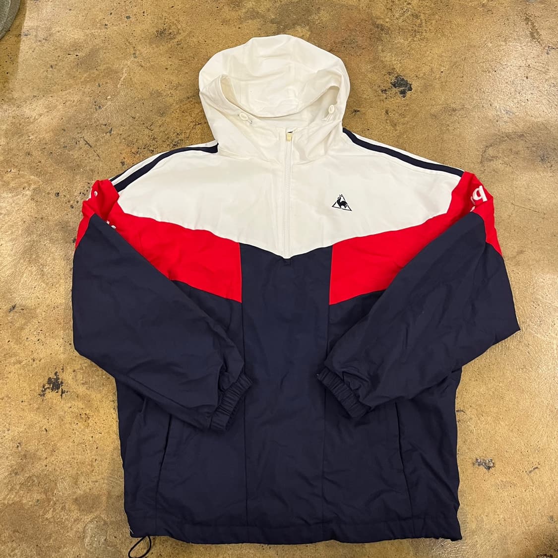 [정품/M] 르꼬끄 화이트 네이비 바람막이 후드 자켓 b15 상품이미지2
