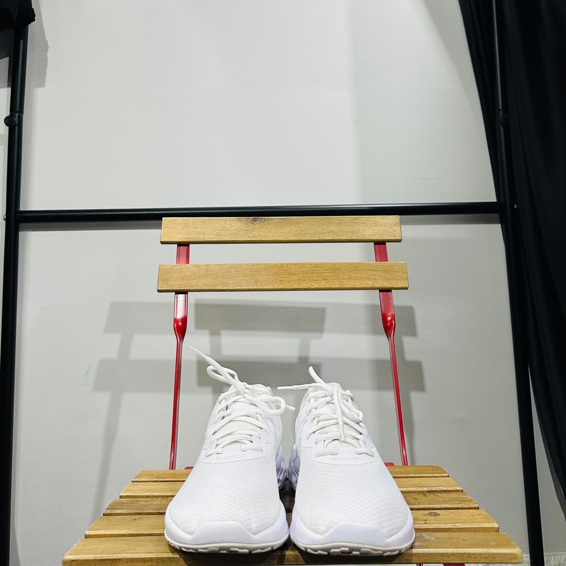 275) 나이키 운동화 남성 남자 런닝화 레볼루션 화이트 상품이미지2