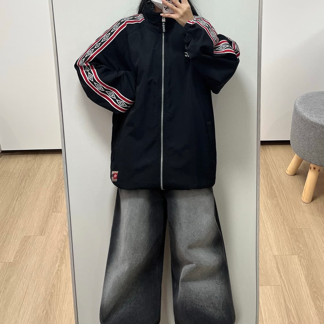 엄브로 00s 사이드라인 빅로고 바람막이 점퍼 상품이미지1