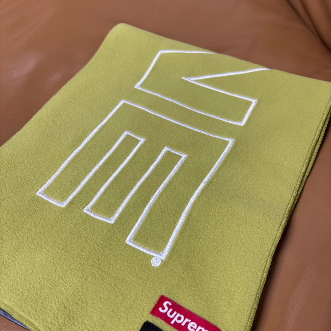 Supreme 슈프림 폴라텍 라임 로고 머플러 목도리 (Lime) 상품이미지3