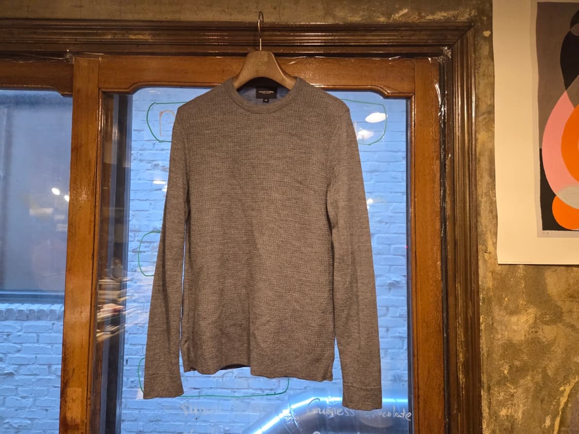 솔리드옴므 니트 상품이미지1