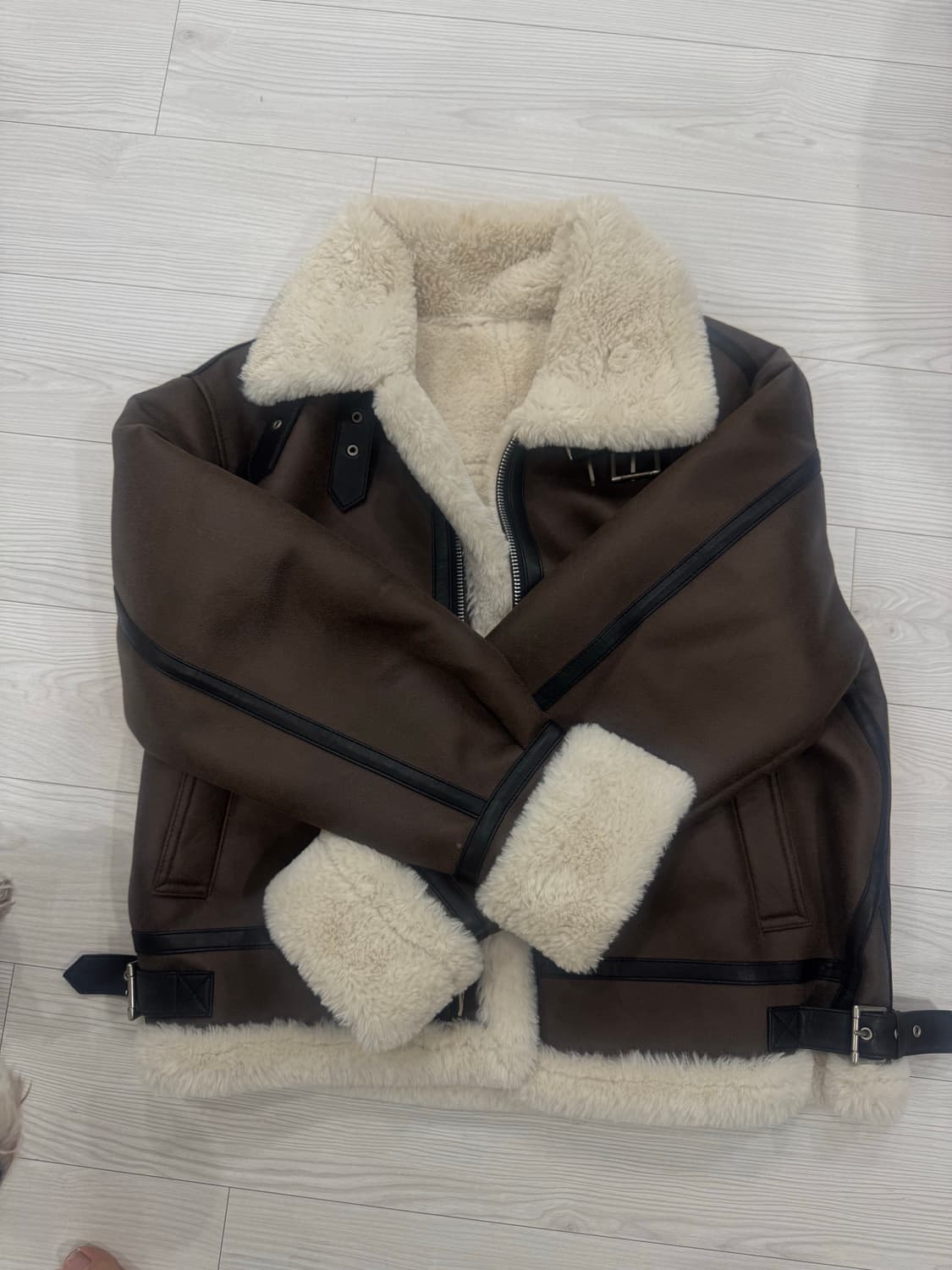 도프제이슨 무스탕 상품이미지1