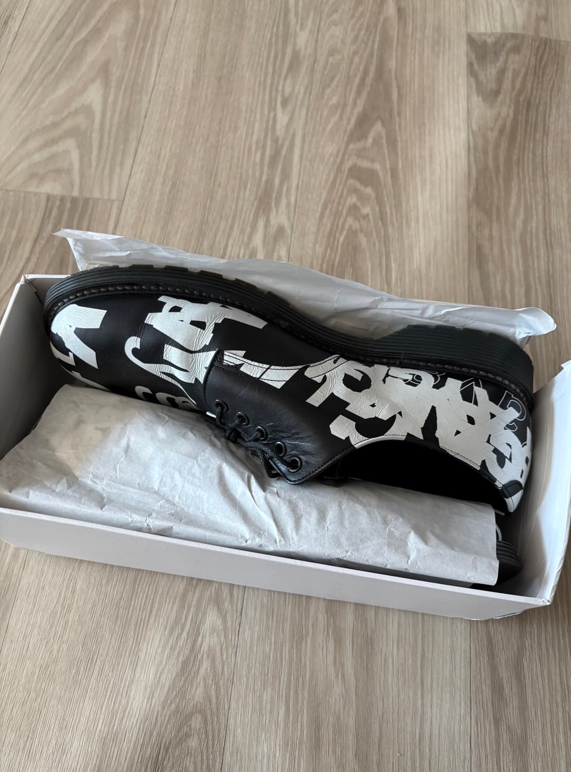 솔로이스트 23aw 레터링 더비슈즈 상품이미지2