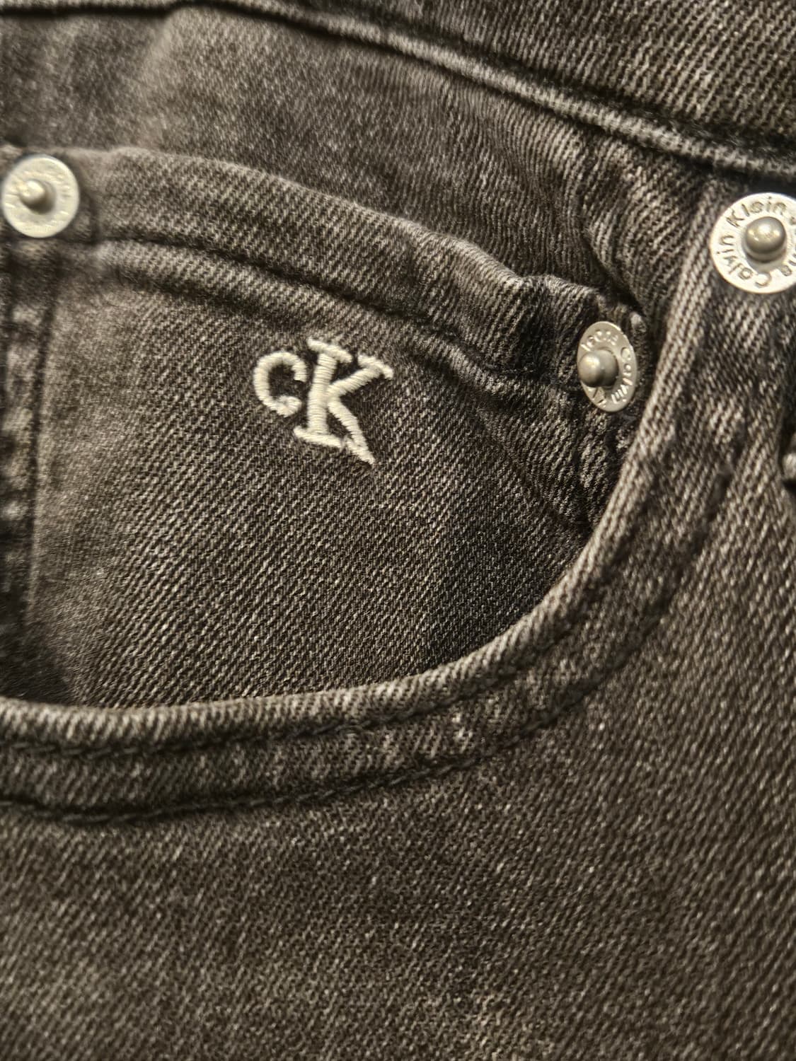 Calvin Klein Jeans 슬림 데님 팬츠 상품이미지3