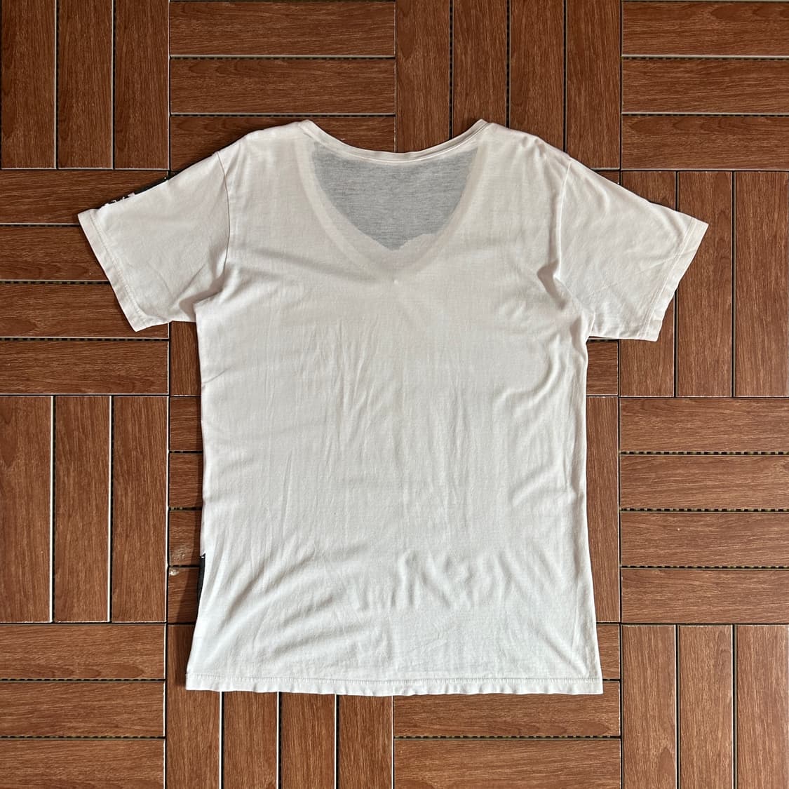 Songs of judgement v-neck 1/2 tee 상품이미지2