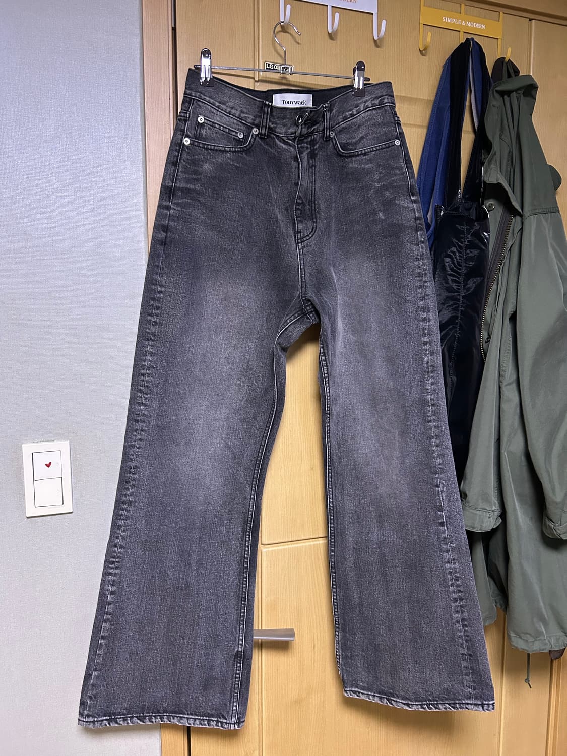 토니웩 루즈드 플레어 팬츠 워시드 블랙 상품이미지4